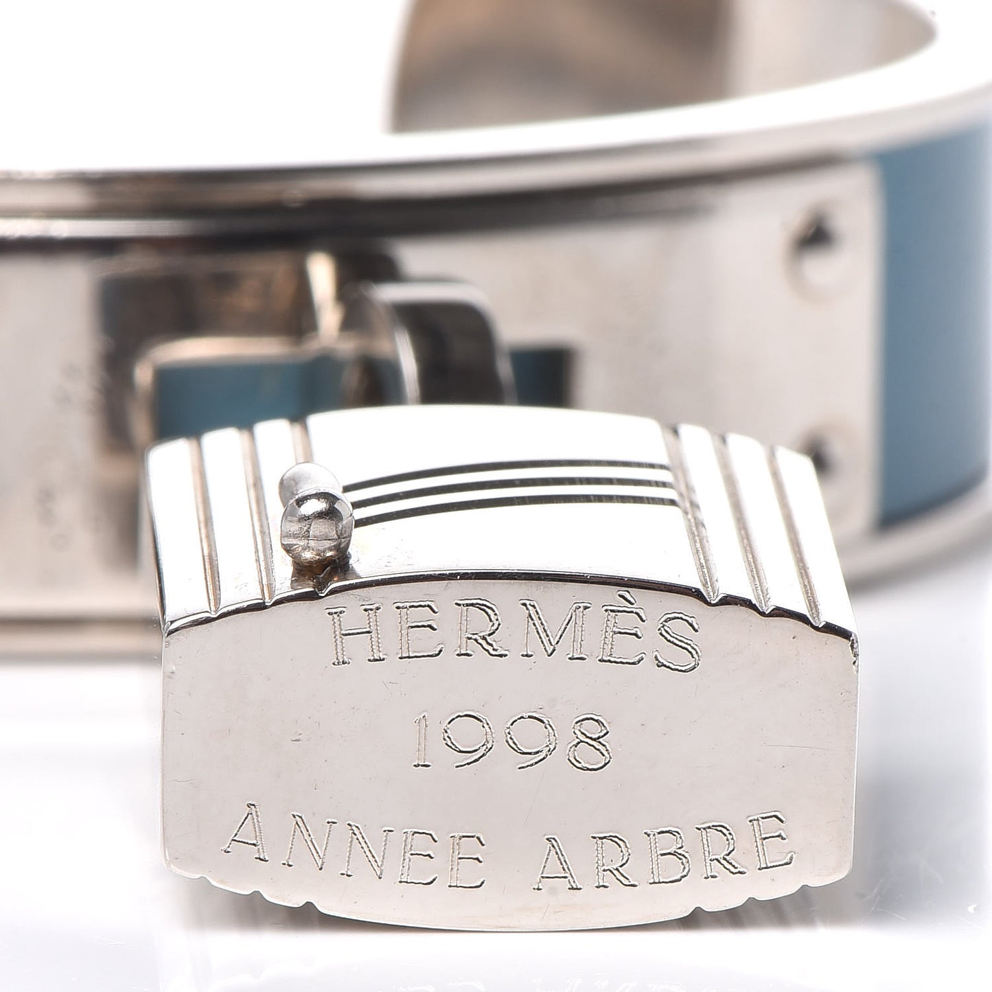 Box Kelly Lock Cadena Cuff