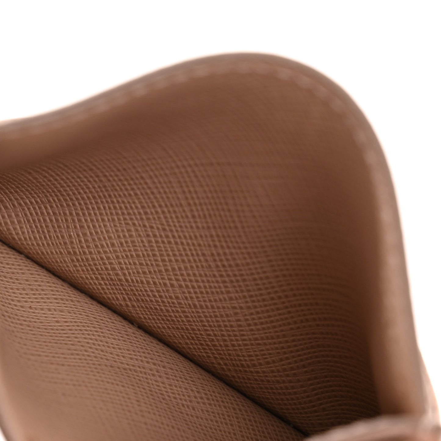 Saffiano Triangle Card Holder Cipria