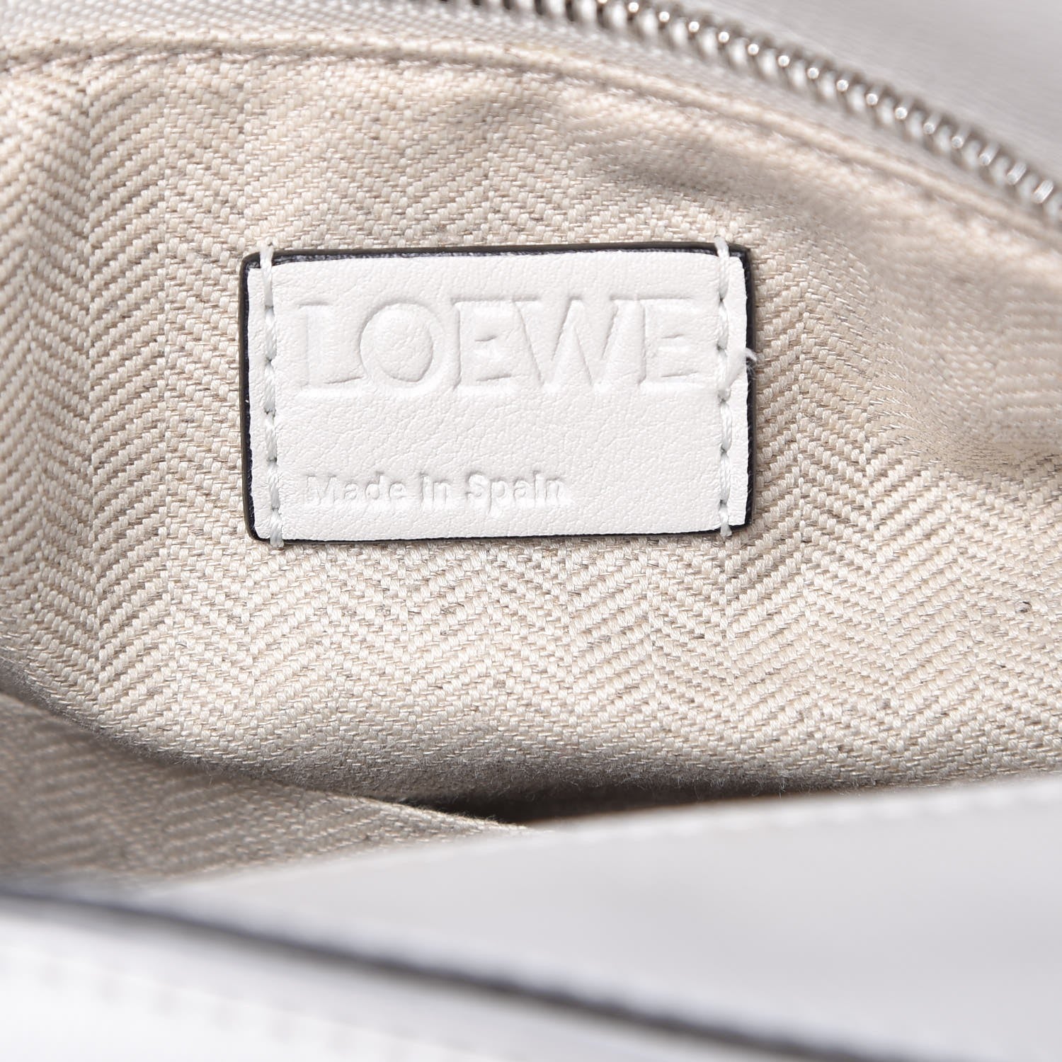 Loewe Calfskin Small Puzzle Bag White 6 of 8