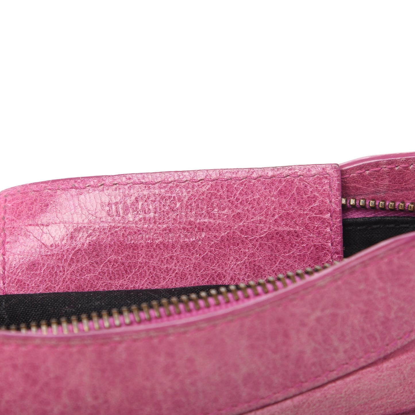 Chevre Classic Hardware Porte Toilette Makeup Clutch Magenta