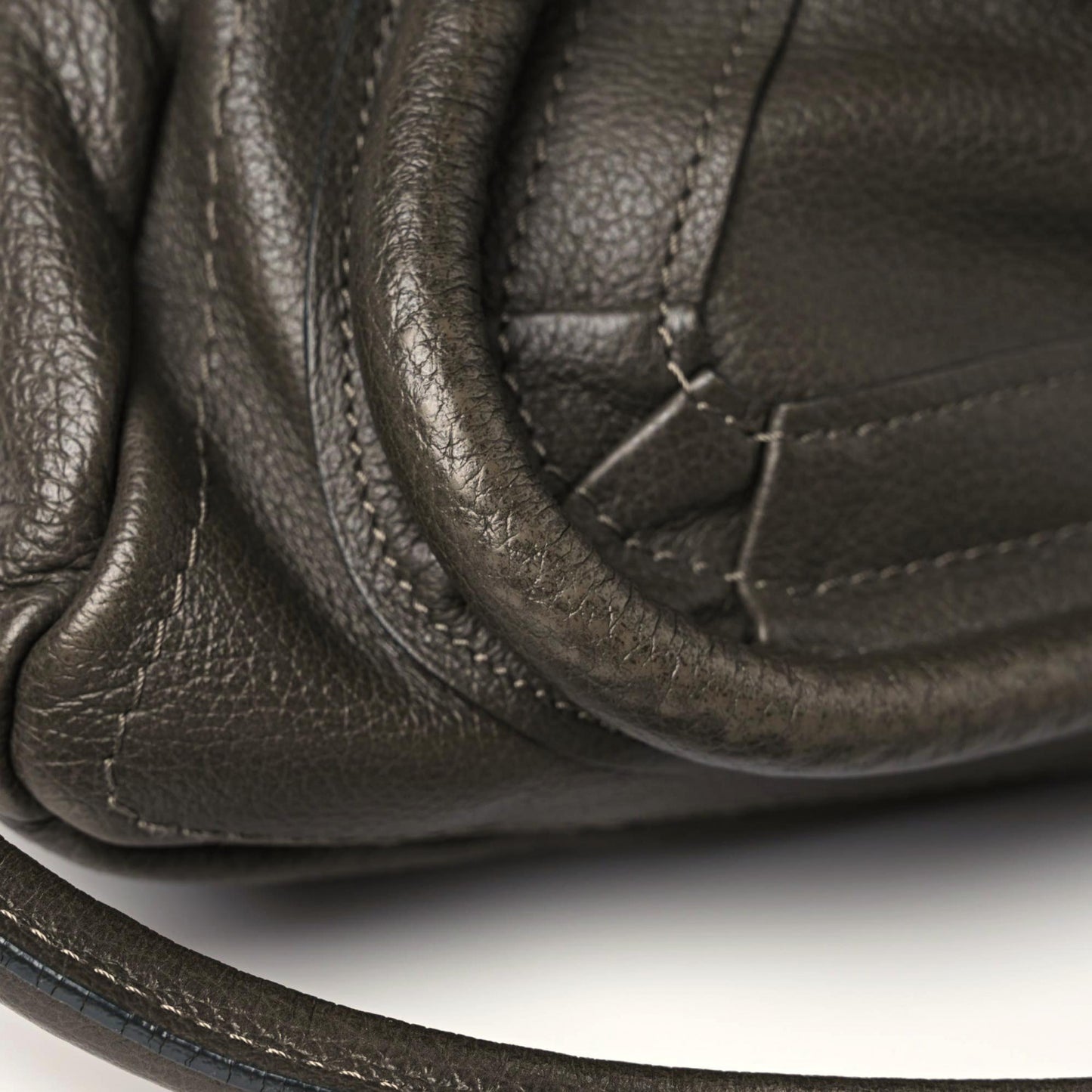 Calfskin Medium Paraty Rock