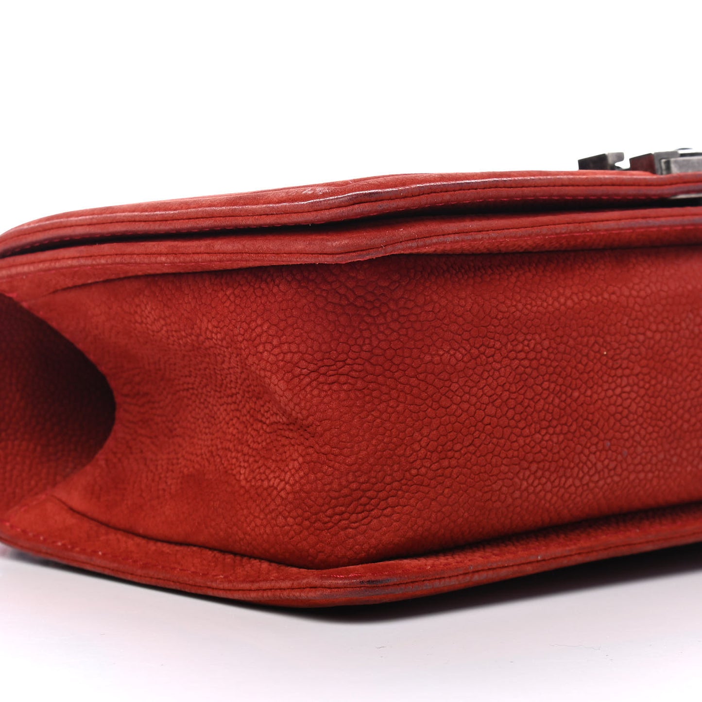 Iridescent Caviar Quilted Medium Boy Flap Red