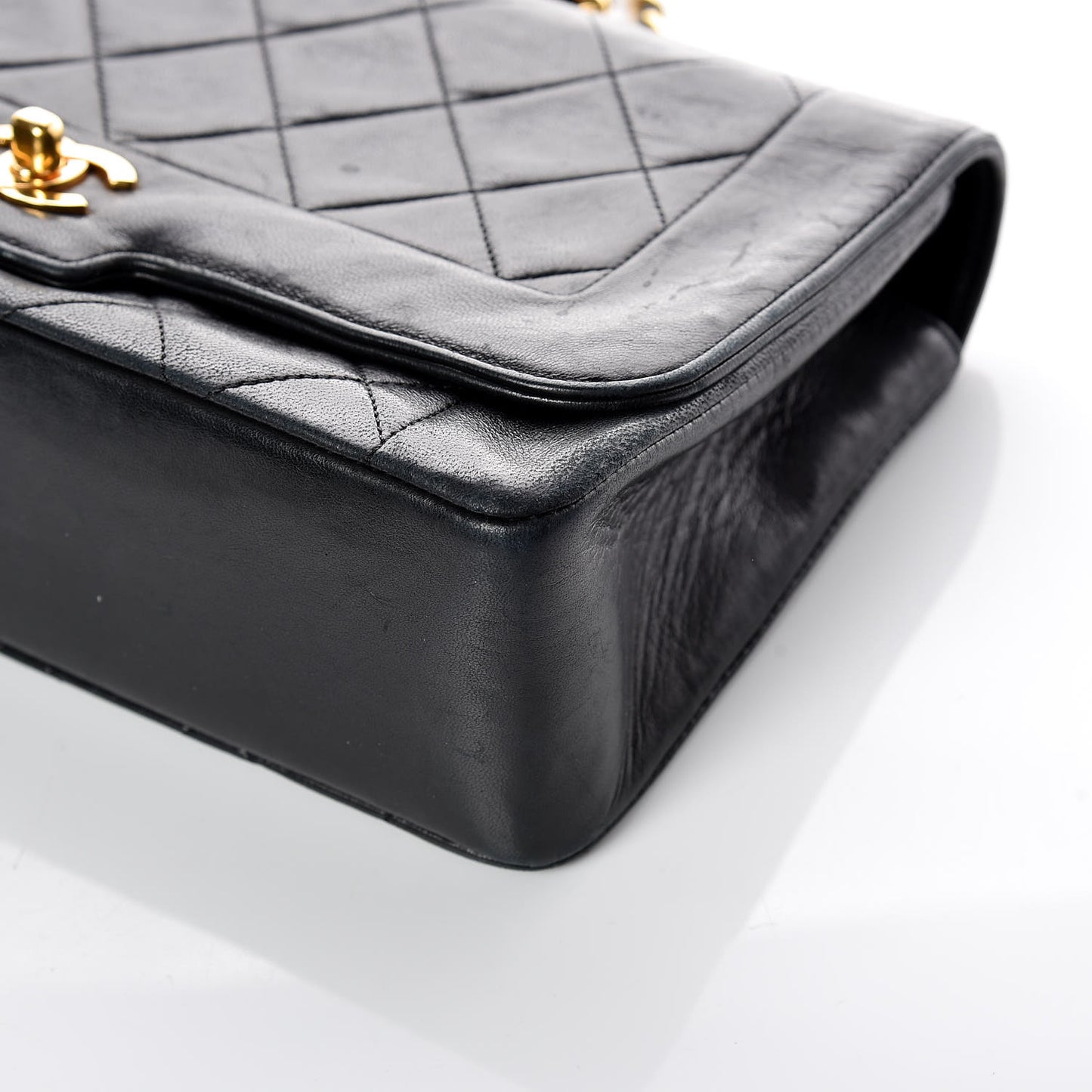 Lambskin Quilted Medium Single Flap Black