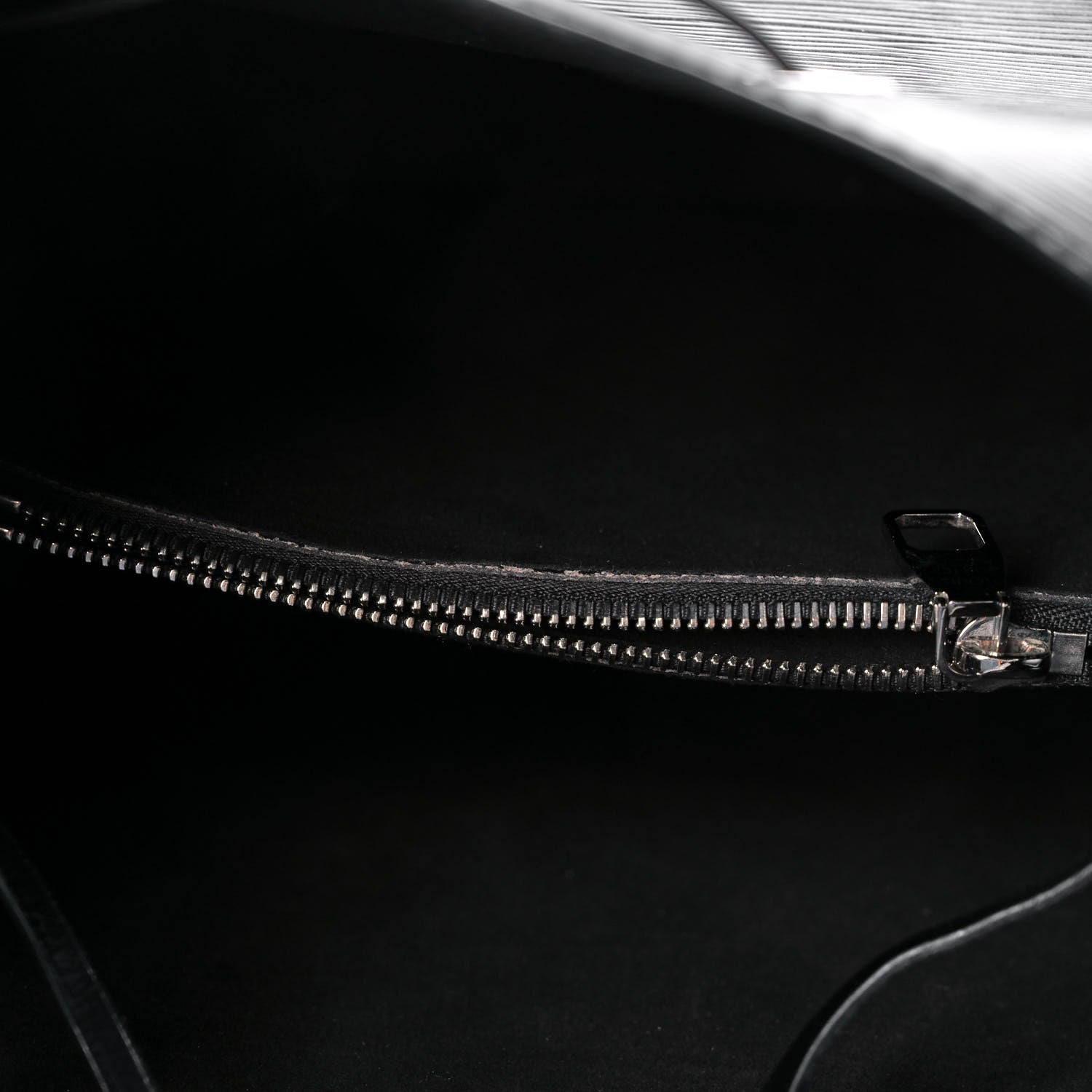 Louis Vuitton Epi Neonoe Black 11 of 11