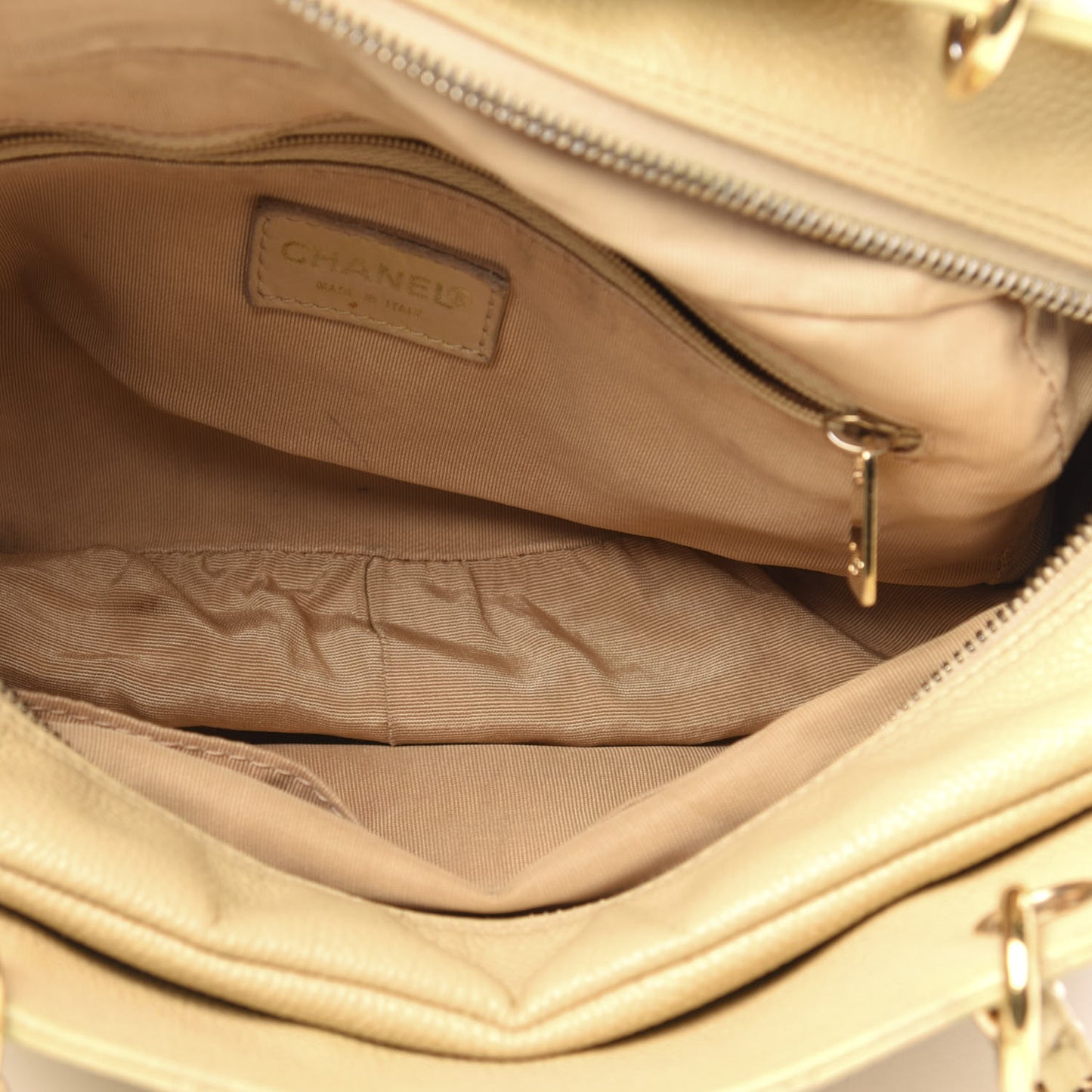 Caviar Quilted Petit Timeless Tote PTT Beige Clair