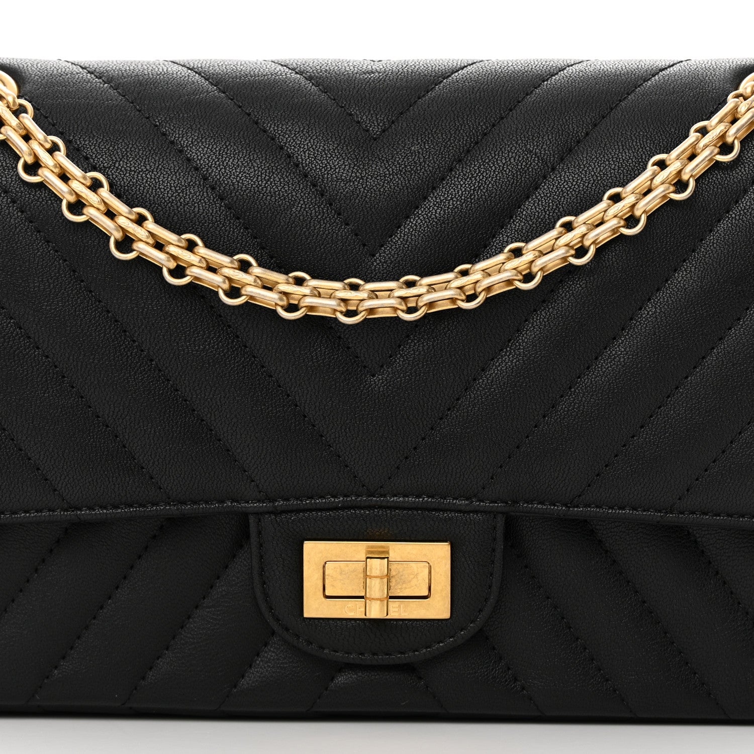 Chanel Sheepskin Chevron Quilted 2.55 Reissue 225 Flap Black 8 of 14
