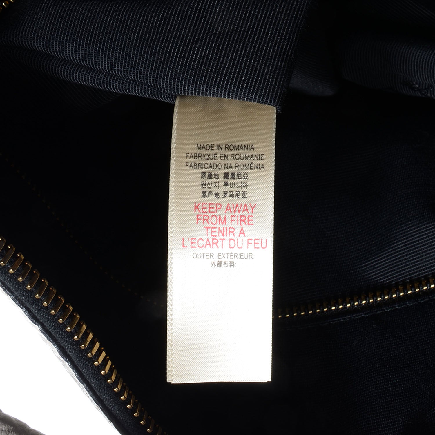 Burberry Heritage Grain Small Hobo White 3 of 13