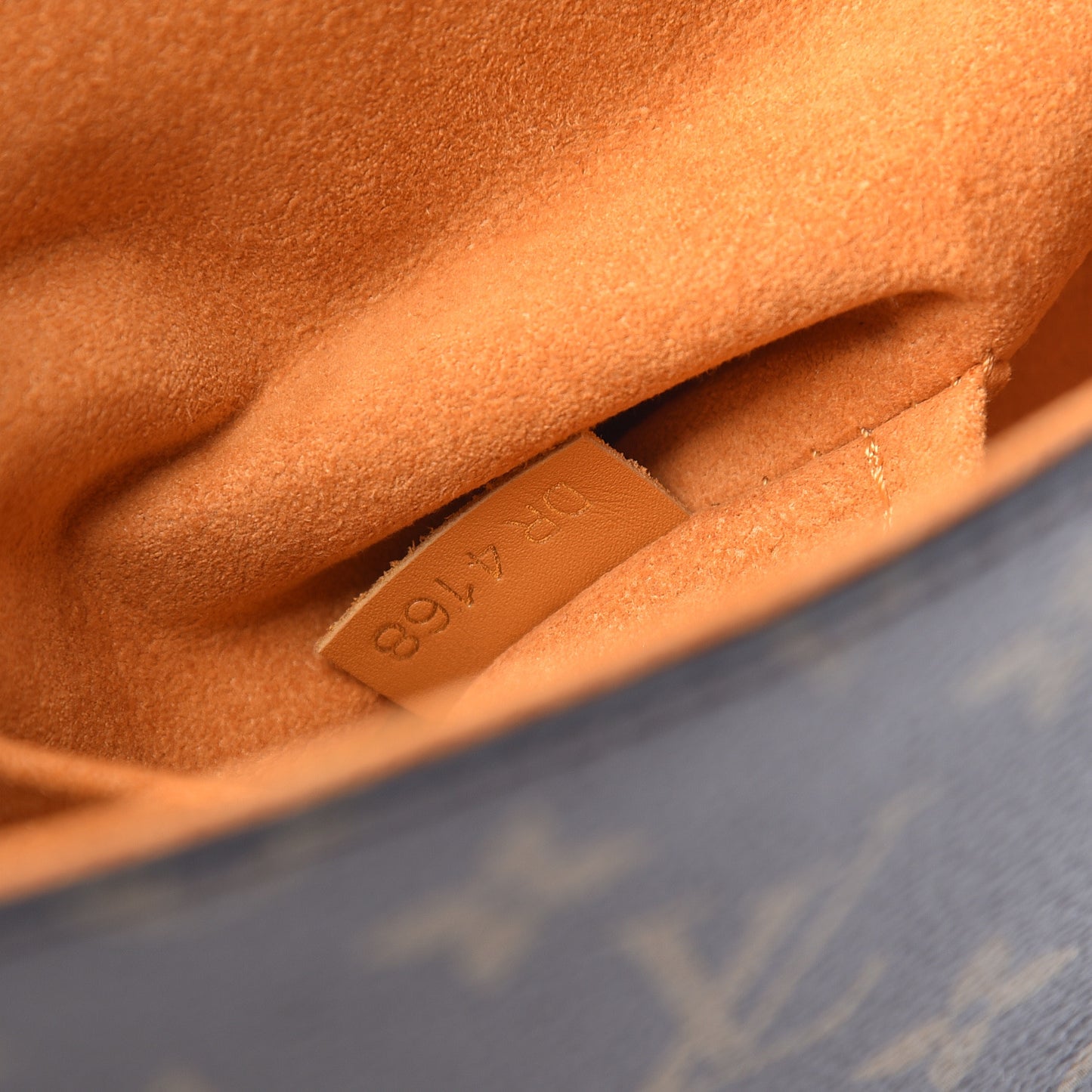Monogram Beaubourg MM Safran Imperial