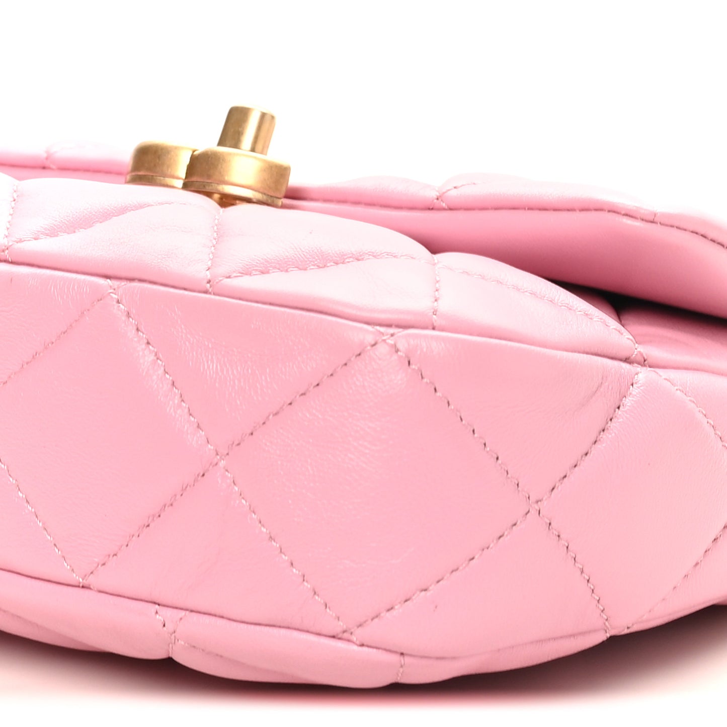 Lambskin Quilted Mini Lacquered Chain Flap Pink