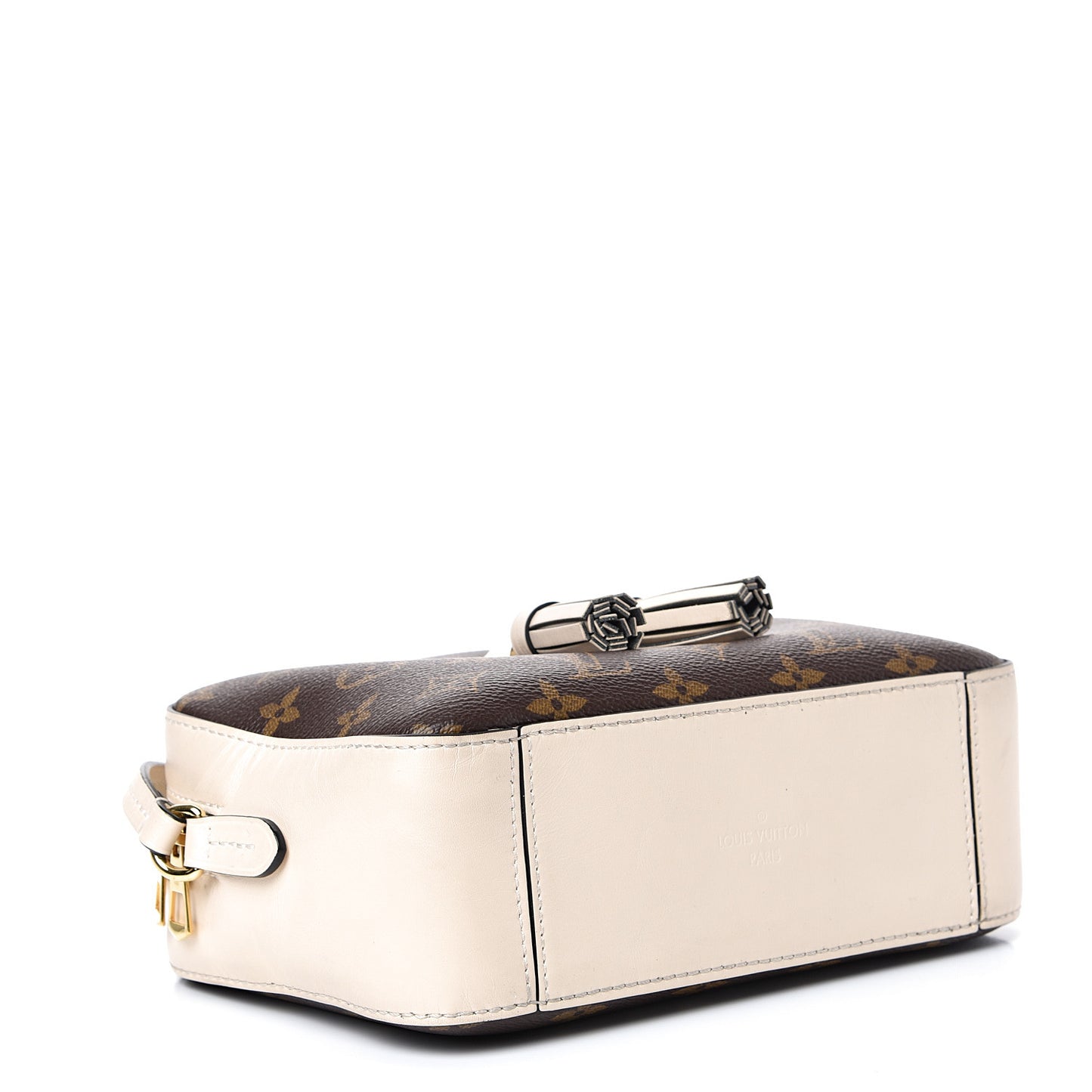 Monogram Saintonge Creme