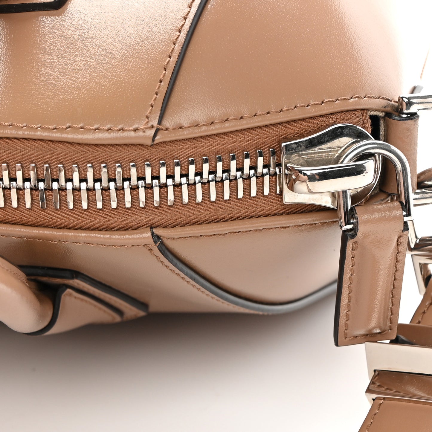 Shiny Lord Calfskin Small Antigona Dark Beige