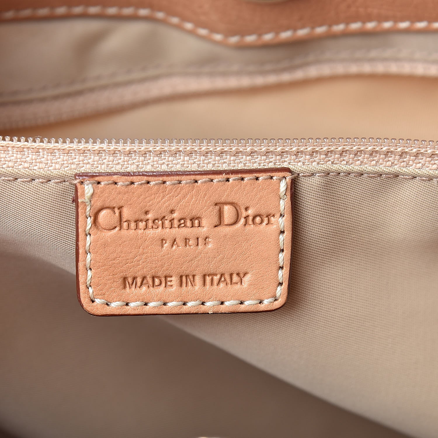 Christian Dior Monogram Tote White Tan 6 of 18