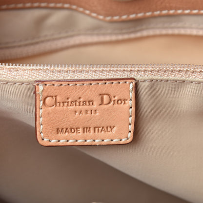Christian Dior Monogram Tote White Tan 6 of 18