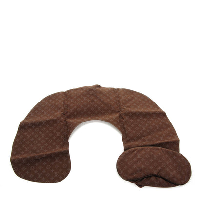 Louis Vuitton Monogram Travel Set VIP 1 of 8