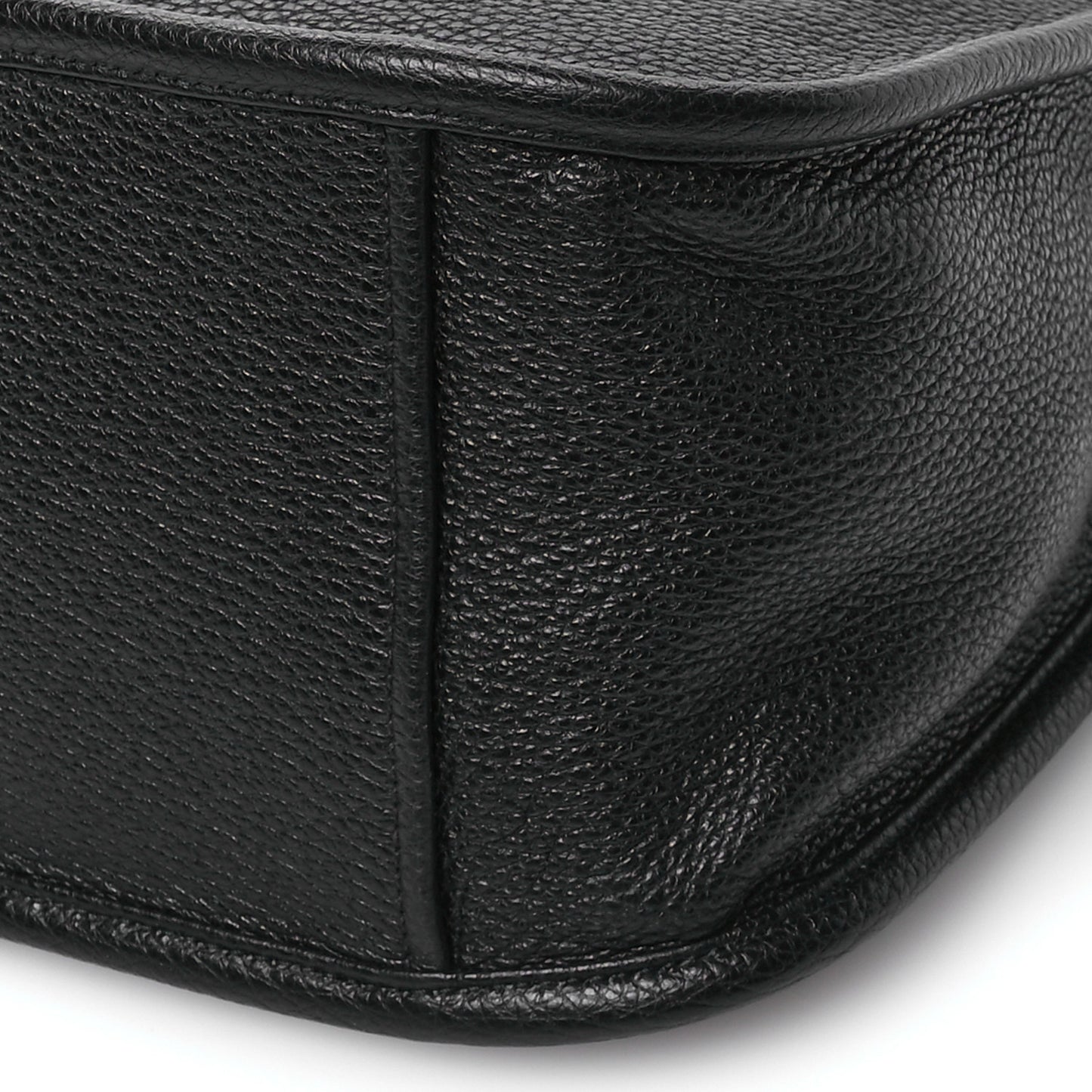 Vitello Daino Soft Hobo Messenger Bag Black