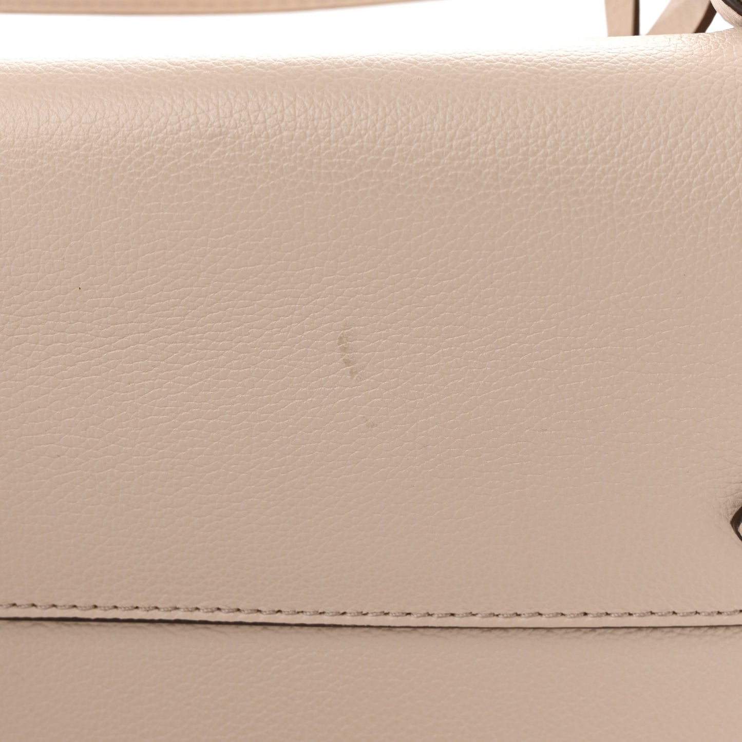 Soft Calfskin Lockme Ever MM Greige