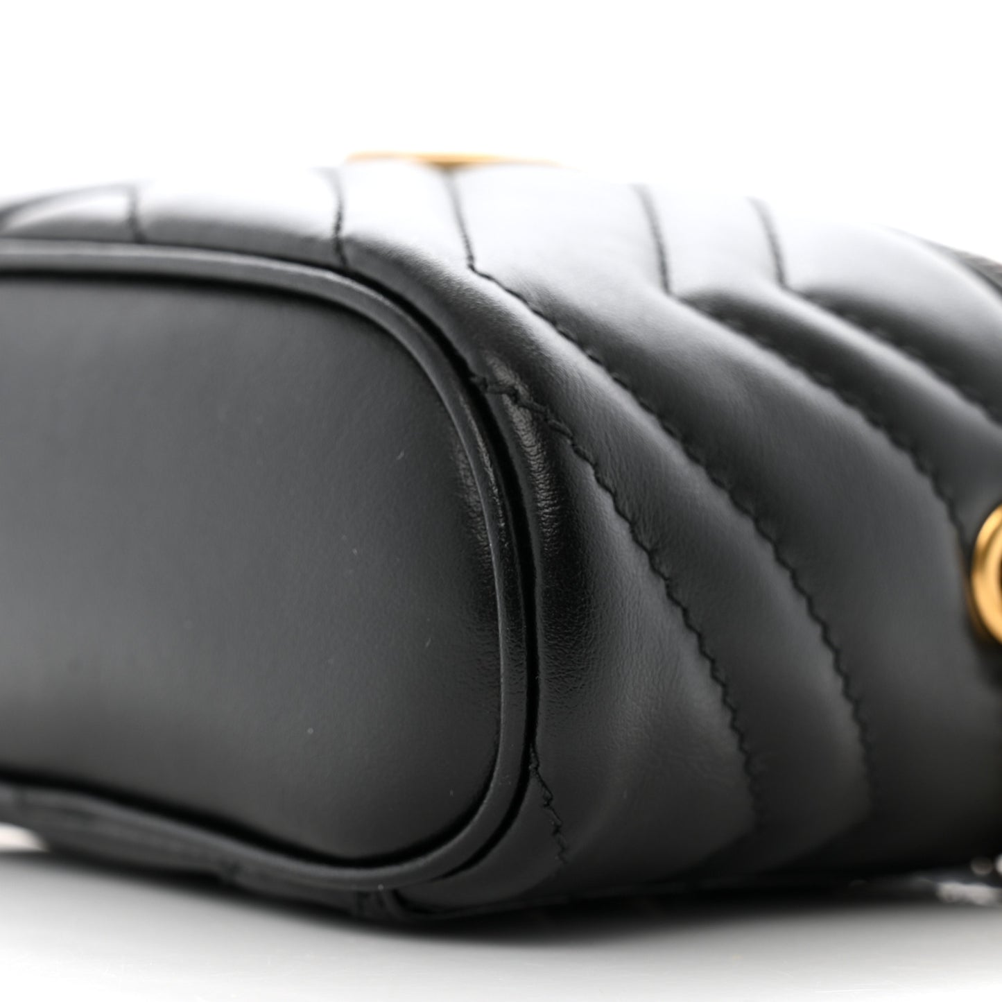 Calfskin Matelasse Chevron Mini GG Marmont Top Handle Bag Black