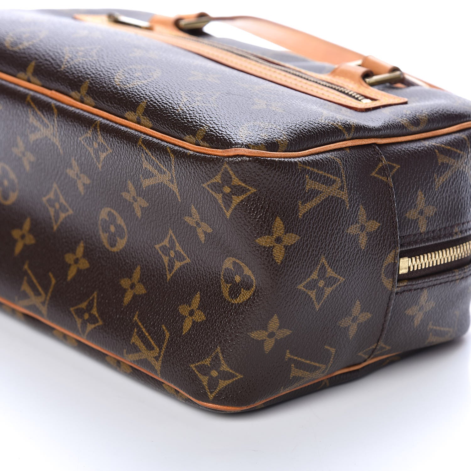 Louis Vuitton Monogram Cite MM 8 of 9