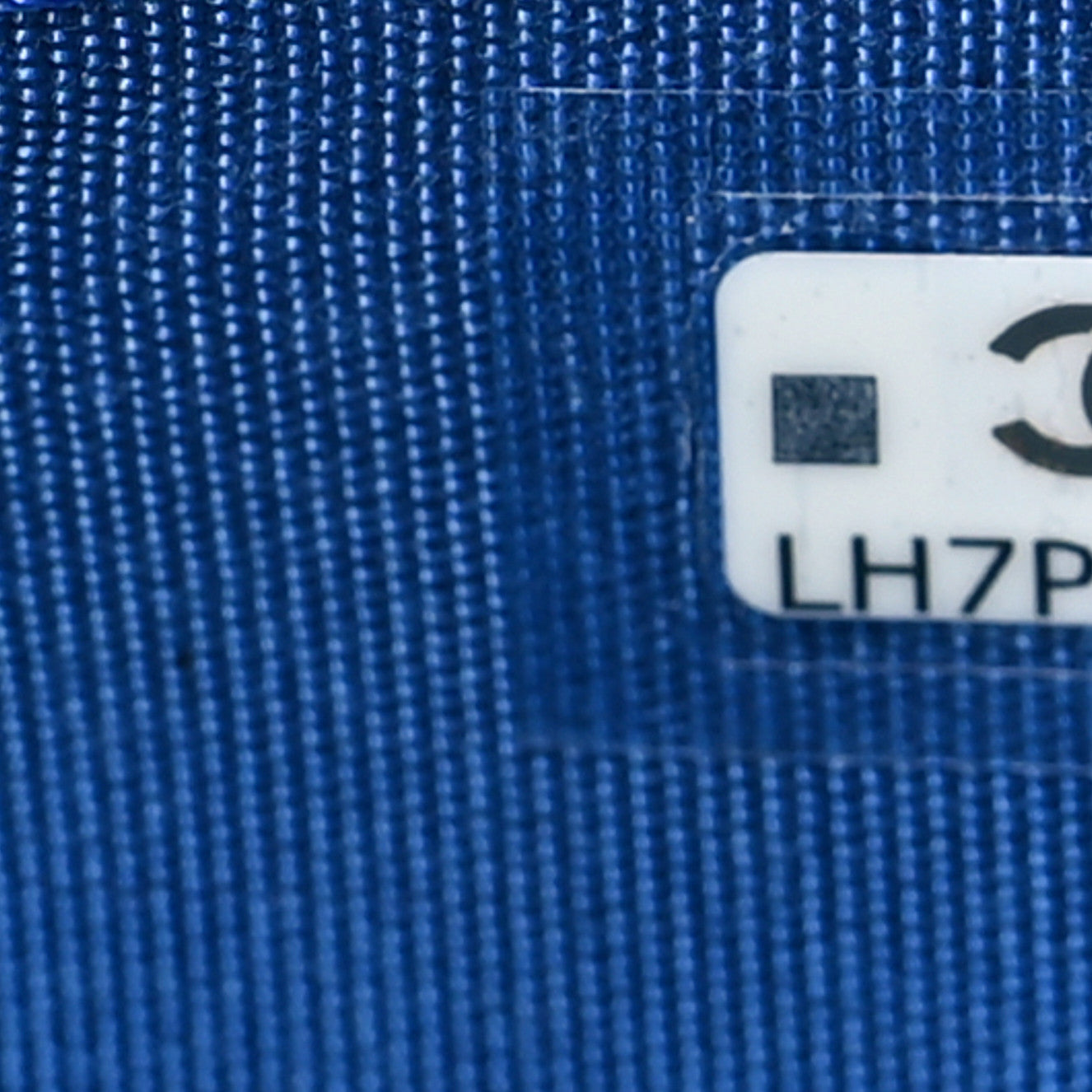 Caviar Quilted Studded CC Card Holder Blue