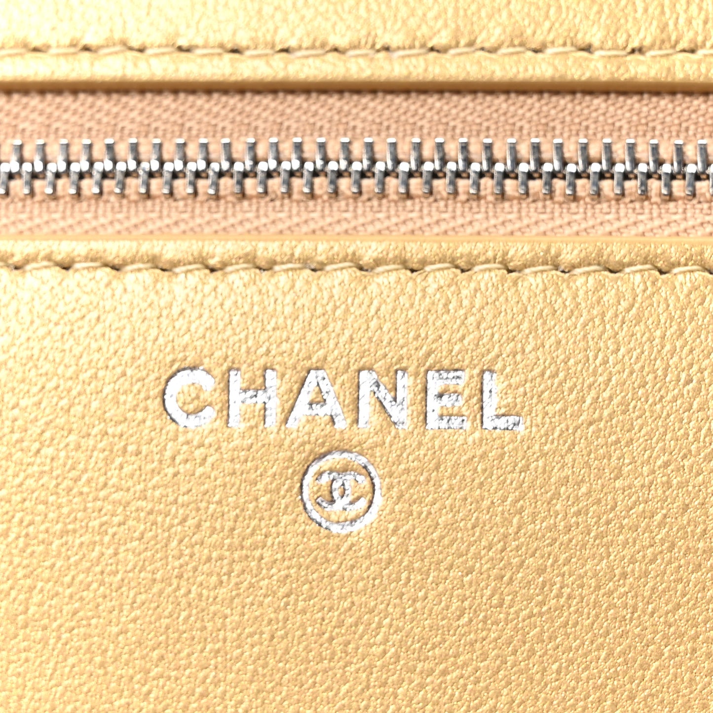 Calfskin Lizard Embossed Wallet On Chain WOC Gold