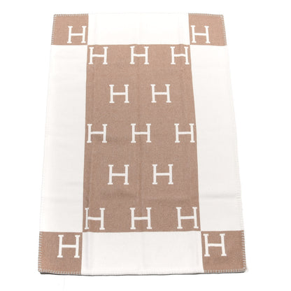 Hermes Wool Cashmere Avalon Baby Blanket Noisette Moyen White 4 of 4