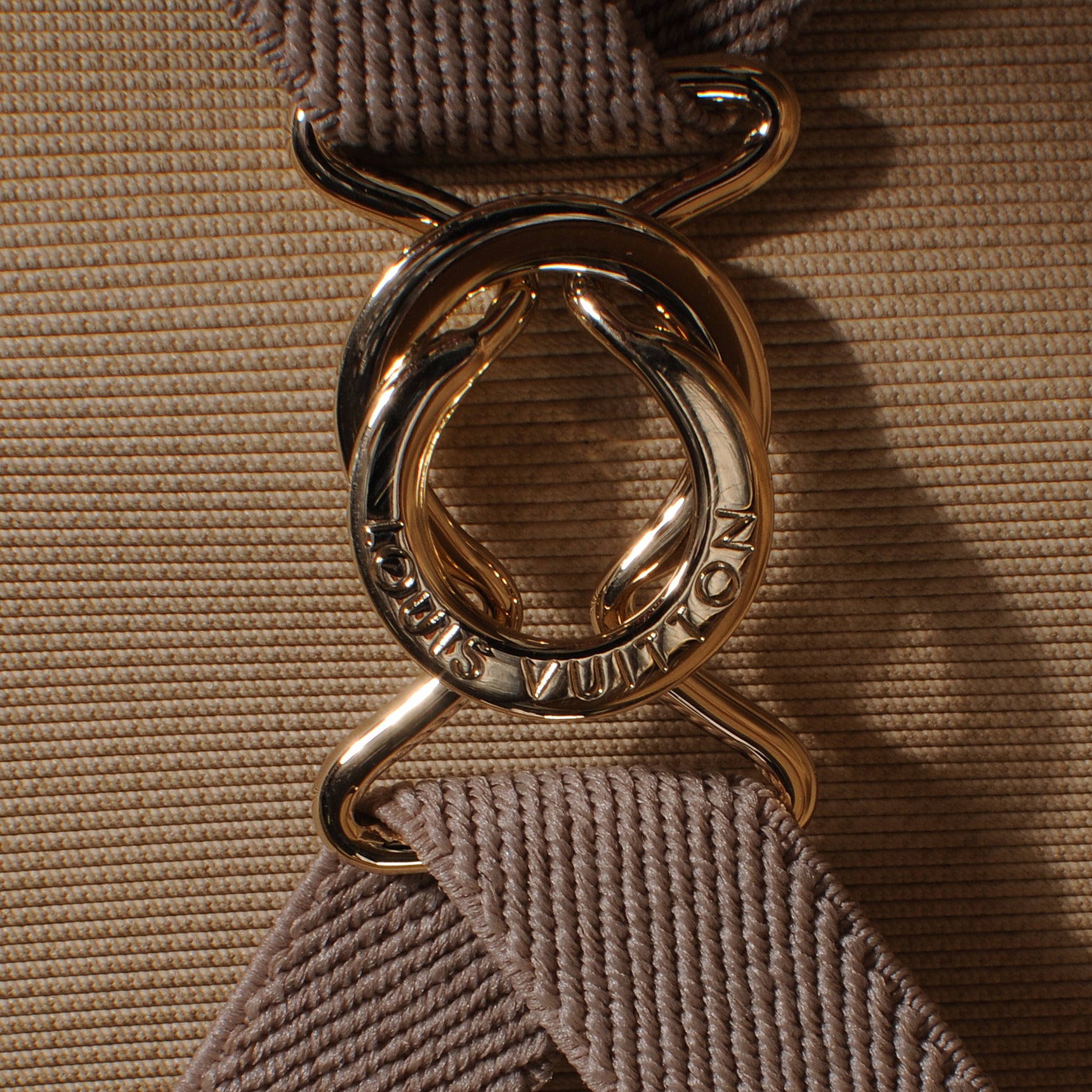 Louis Vuitton Monogram Sirius 70 8 of 10