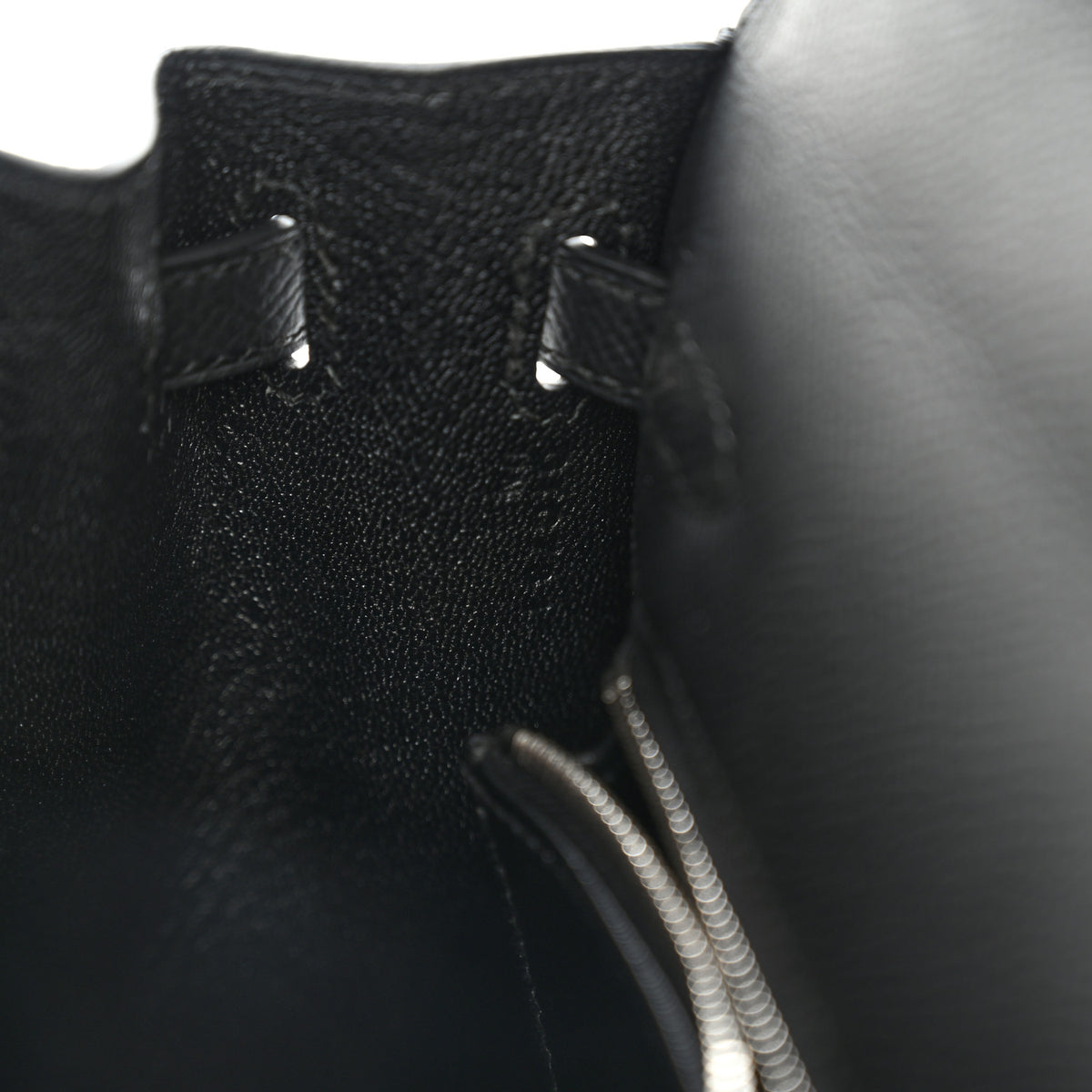 Epsom Kelly Sellier 25 Black