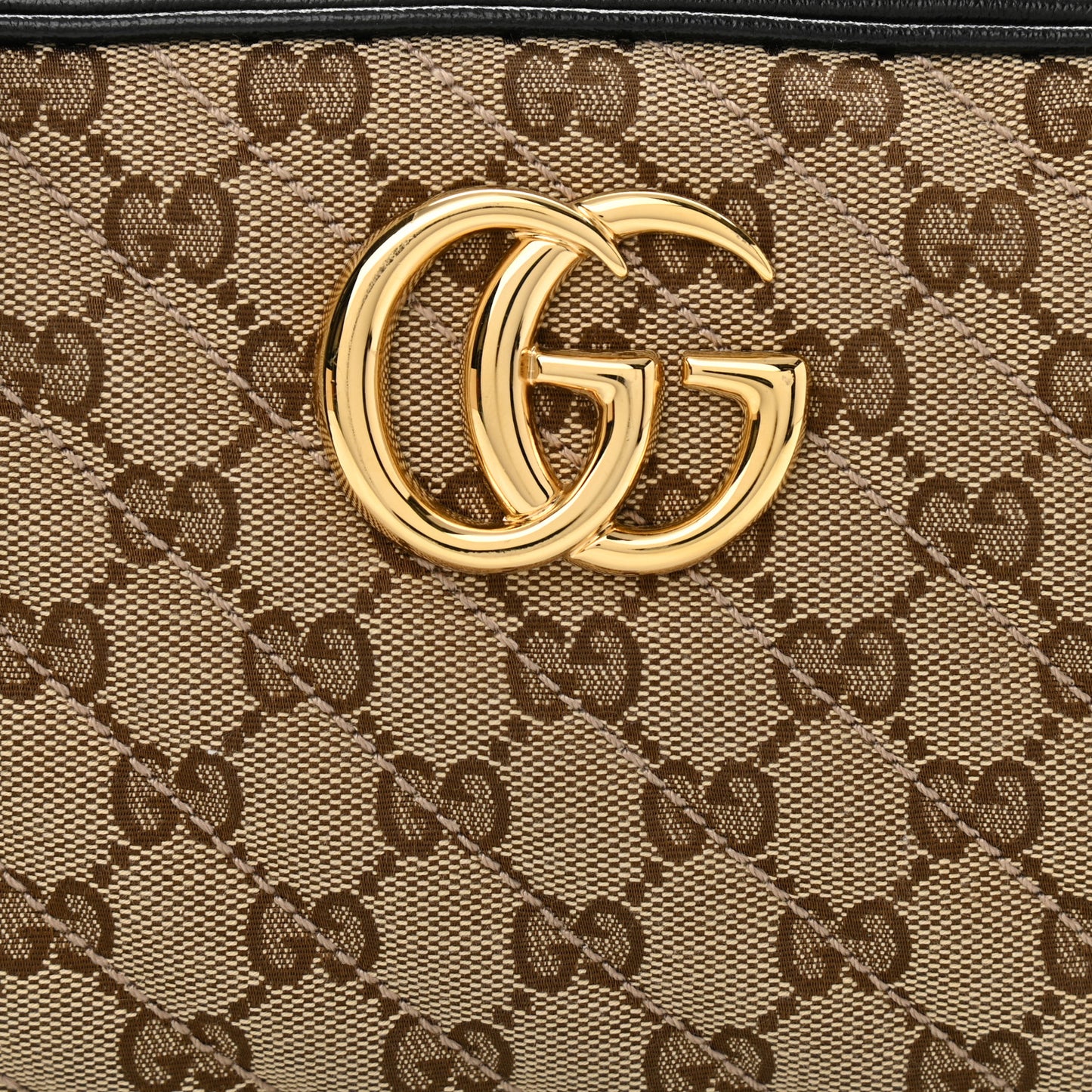 Monogram Matelasse Diagonal Small GG Marmont Chain Shoulder Bag Beige Black