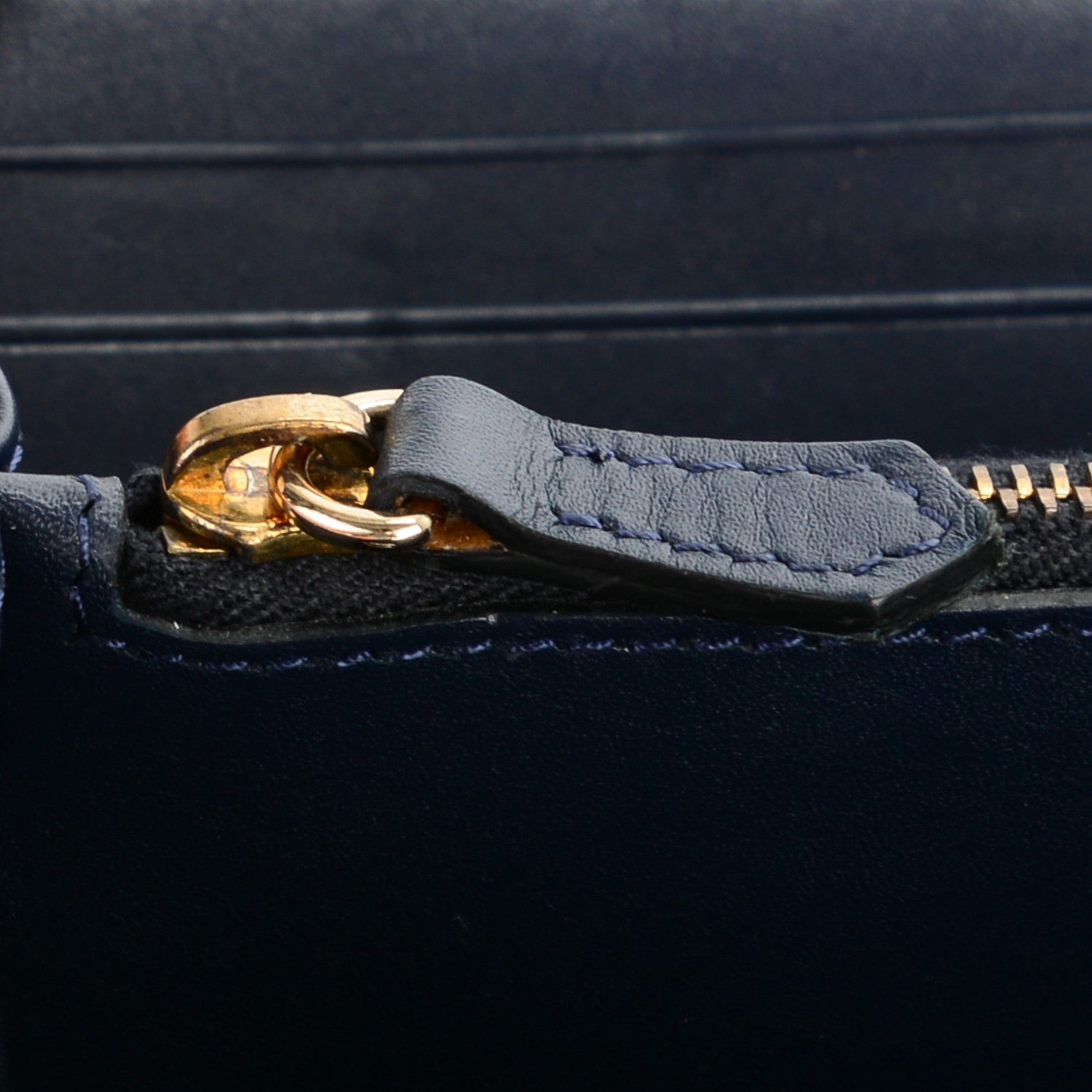 Valentino Garavani Calfskin Rockstud Zip Around Wallet Marine 8 of 11