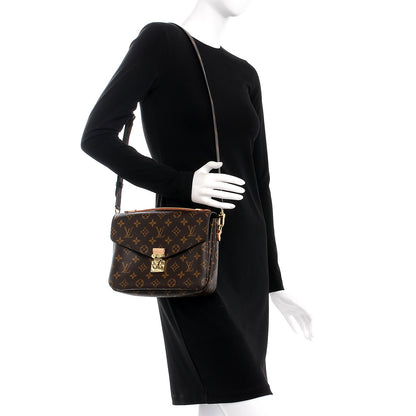 Louis Vuitton Monogram Pochette Metis 2 of 8