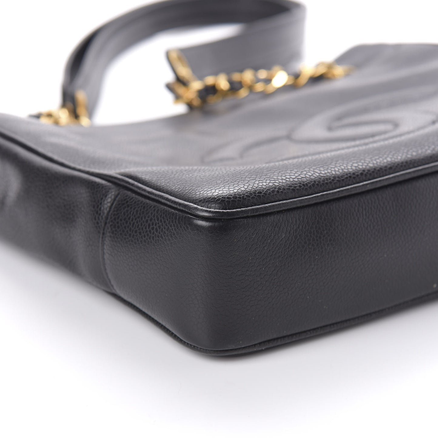 Caviar CC Shoulder Bag Black