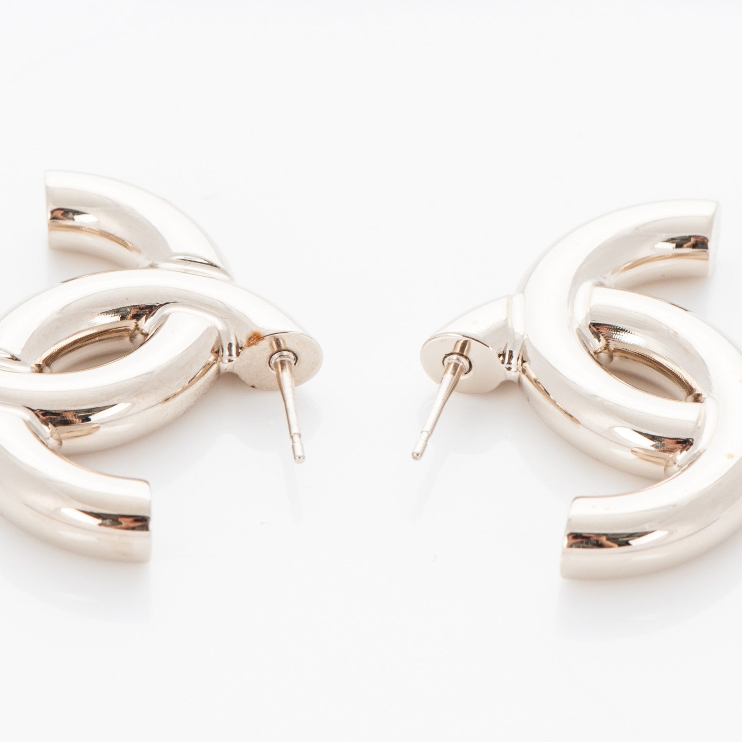 Chanel CC Earrings Gold 4 of 4