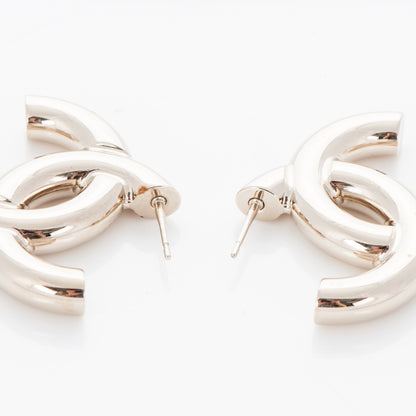 Chanel CC Earrings Gold 4 of 4