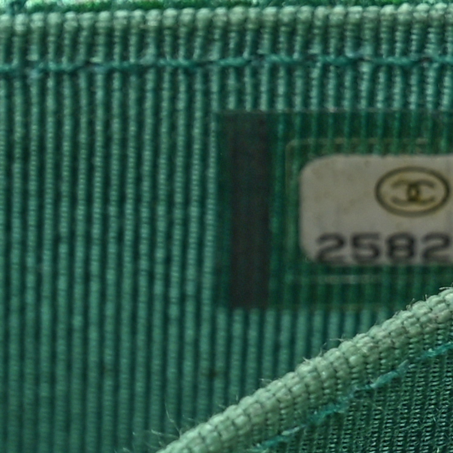 Chanel Metallic Caviar Quilted Flap Card Holder Wallet Green 7 of 8