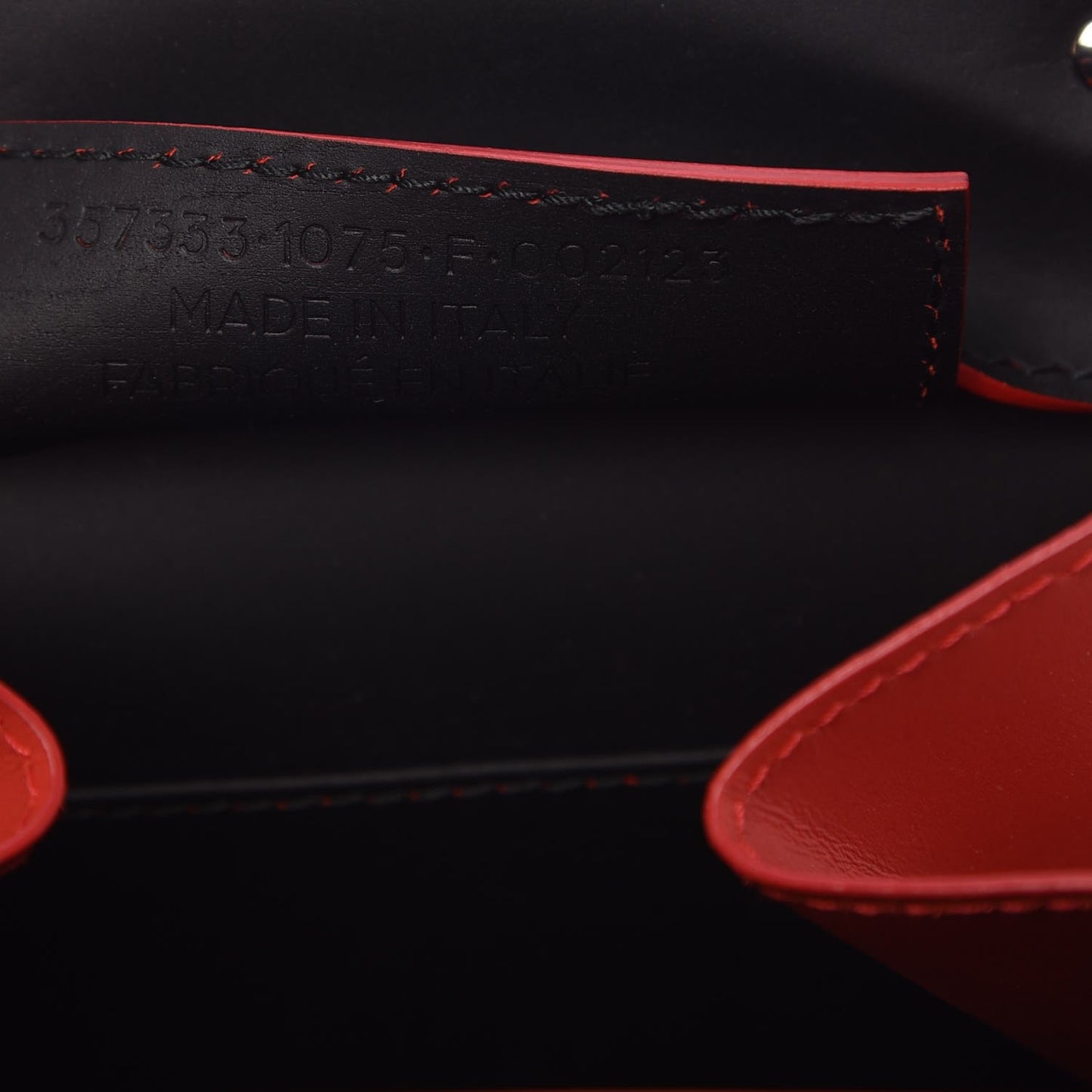 Rubberized Calfskin Papier Mini A4 Zip Around Tote Black Red