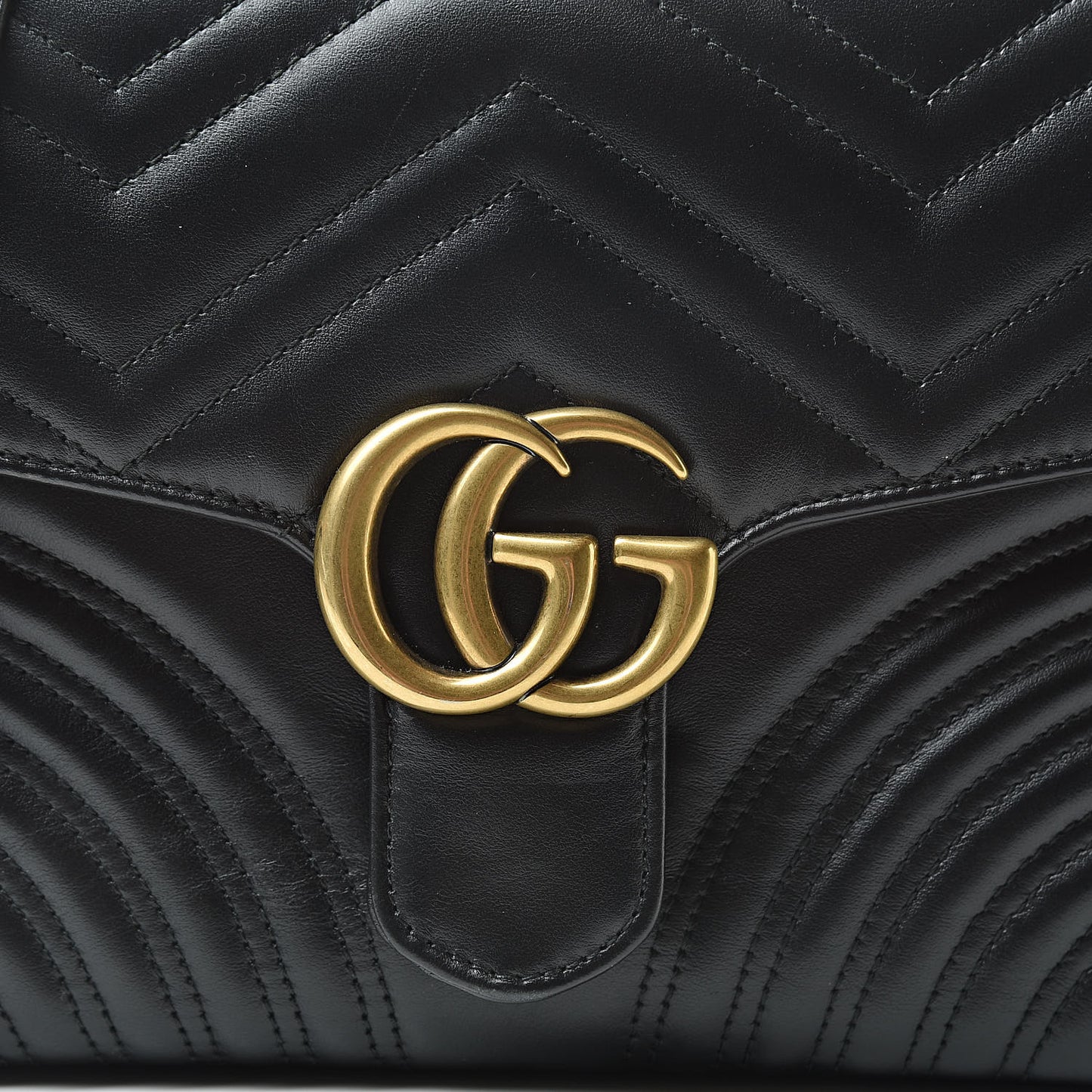 Calfskin Matelasse Small GG Marmont Top Handle Shoulder Bag Black