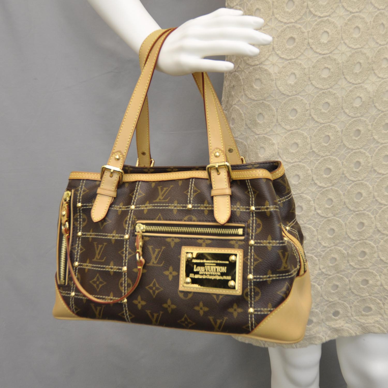 Louis Vuitton Monogram Riveting 2 of 11