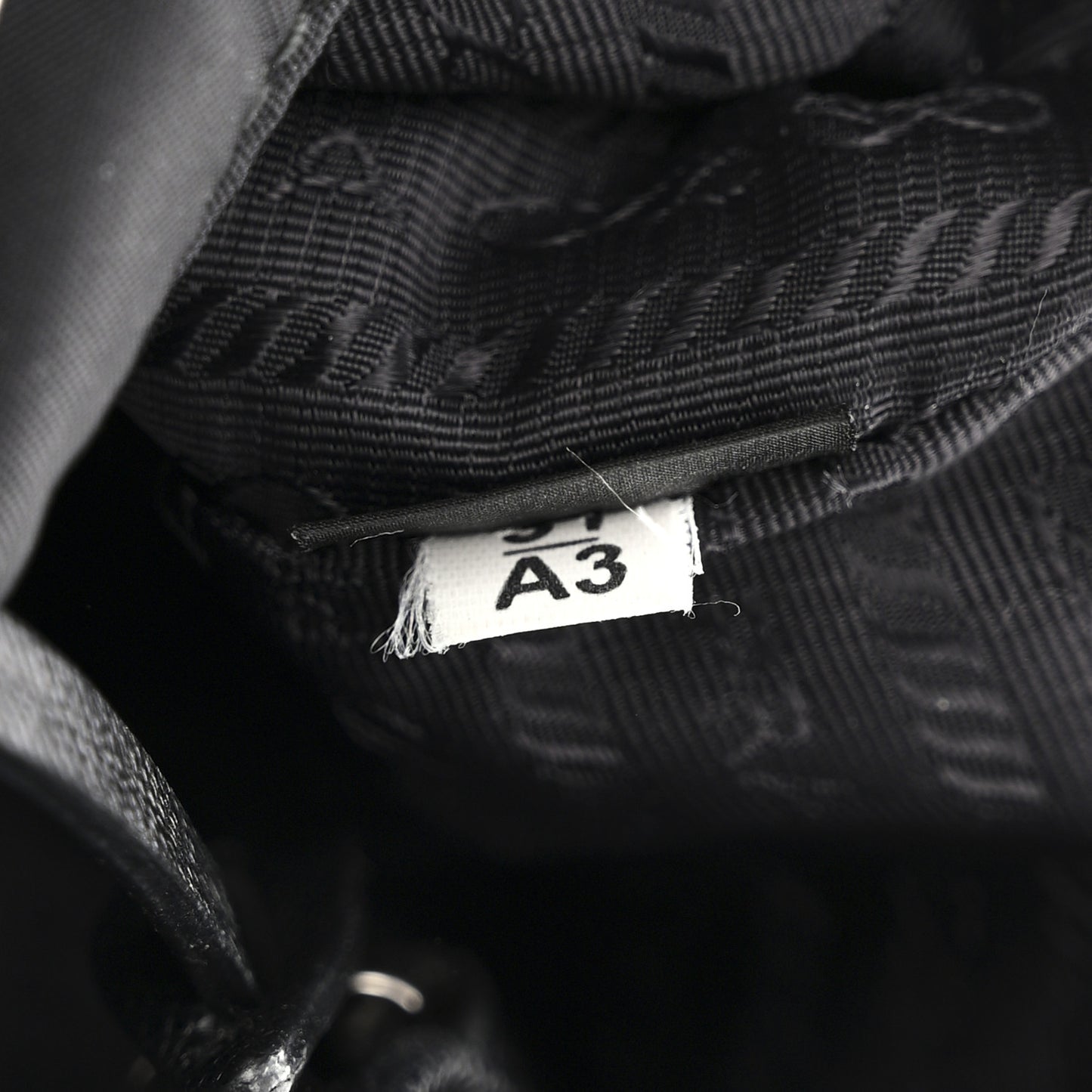 Nylon Re-Edition 2005 Shoulder Bag Black