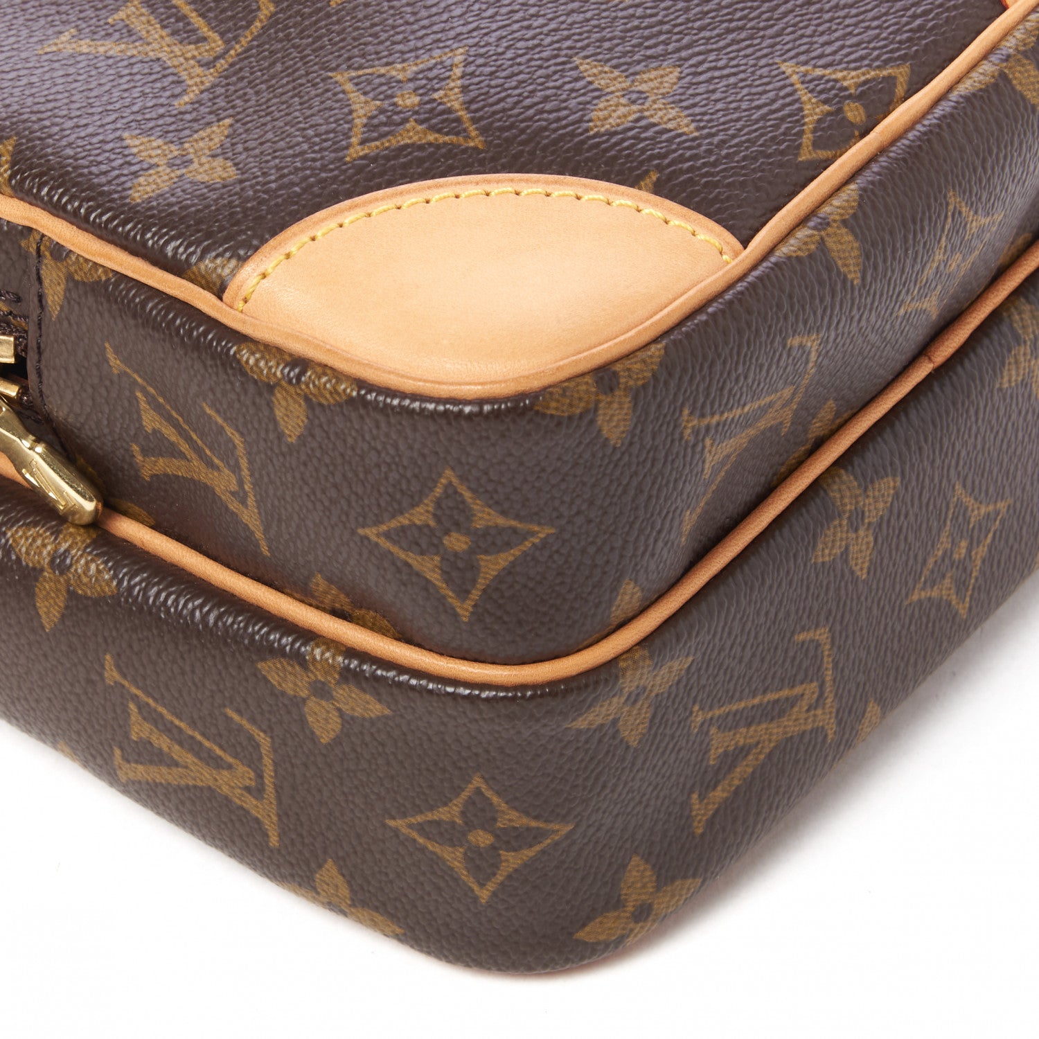 Louis Vuitton Monogram Amazone 6 of 9