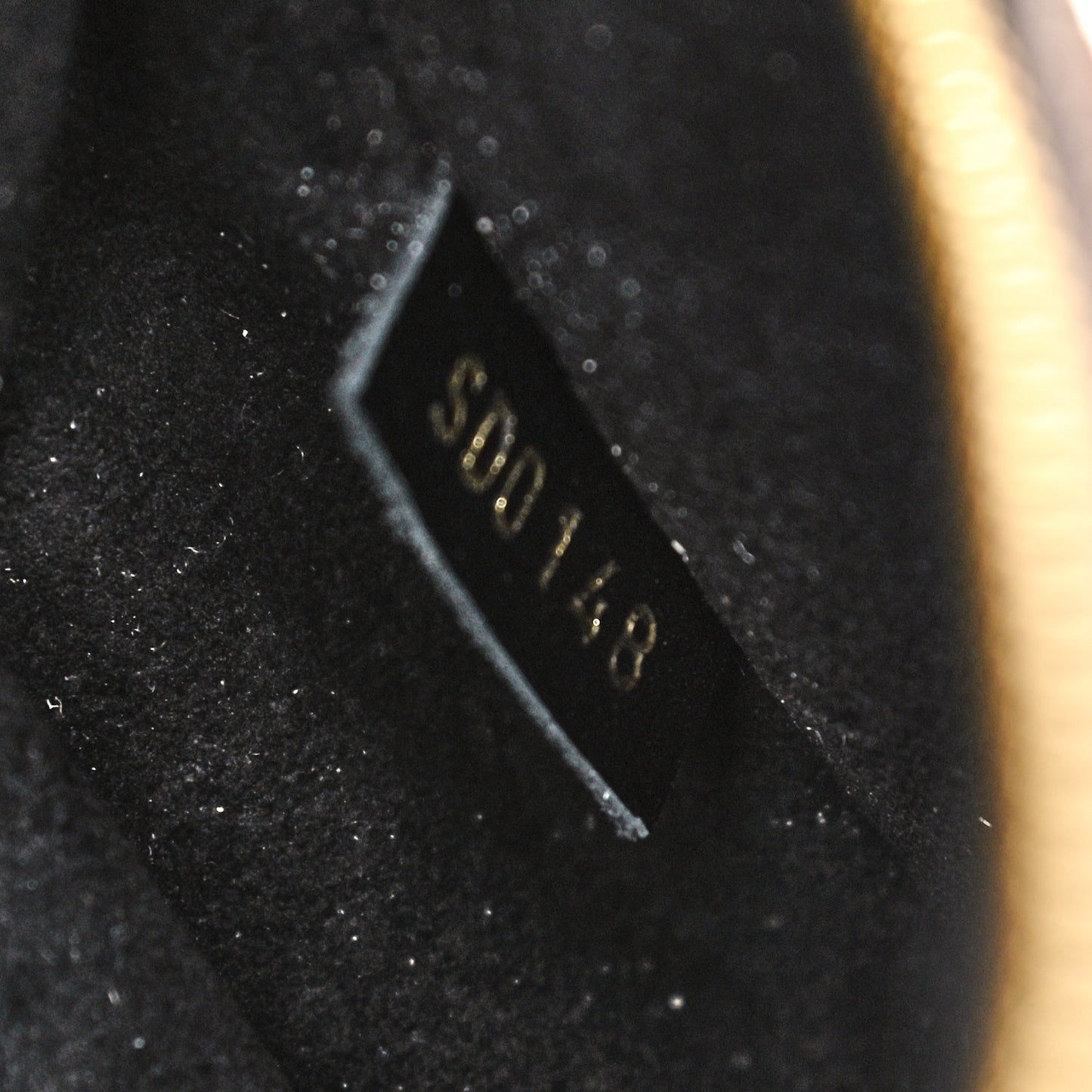 Reverse Monogram Pochette Metis