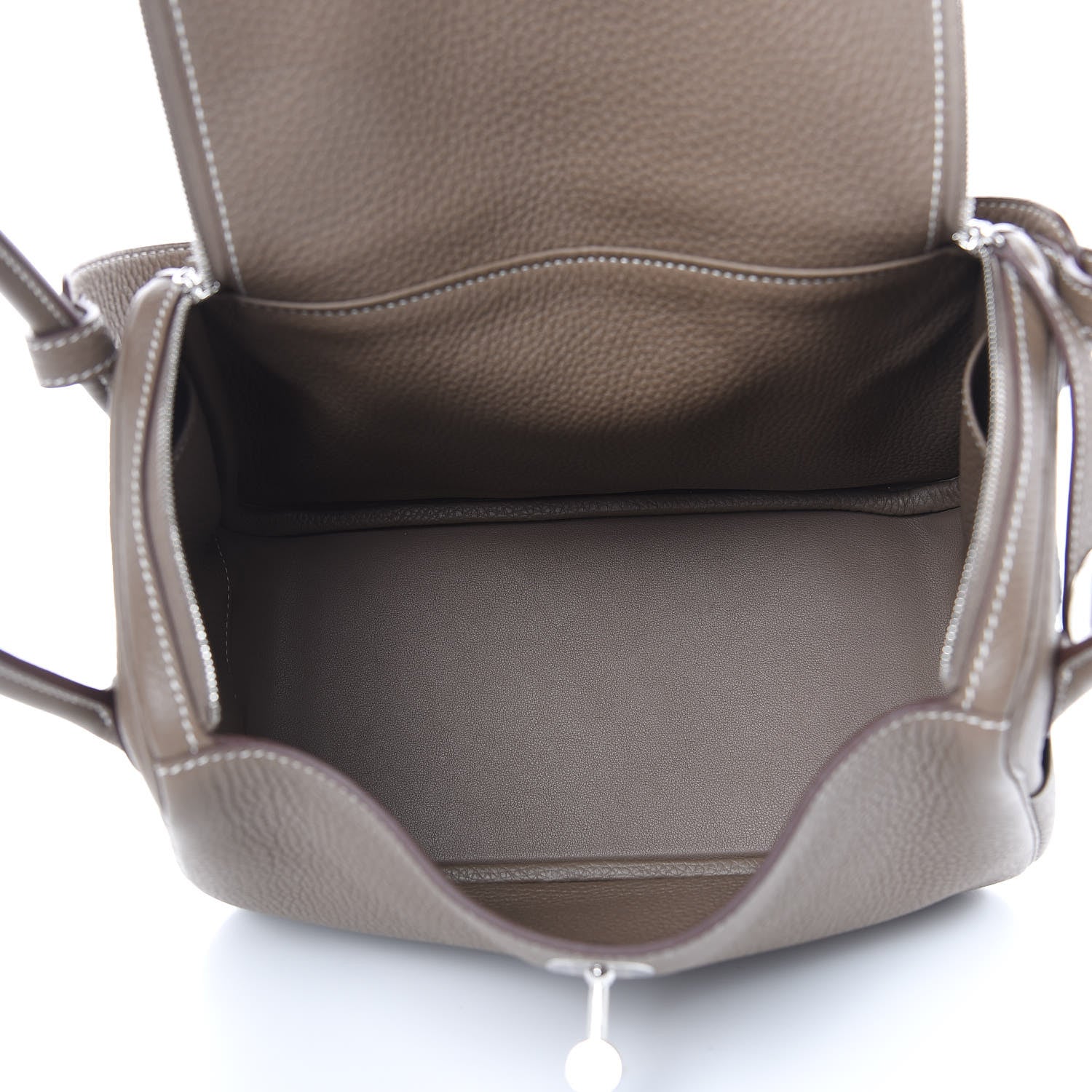 Hermes Taurillon Clemence Lindy 26 Etoupe 4 of 10