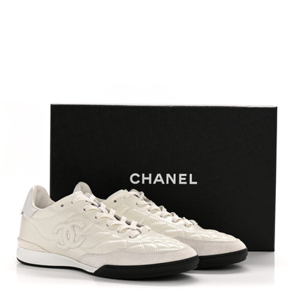 Chanel Shiny Calfskin Suede Quilted CC Logo Sneakers 38.5 White 10 of 10