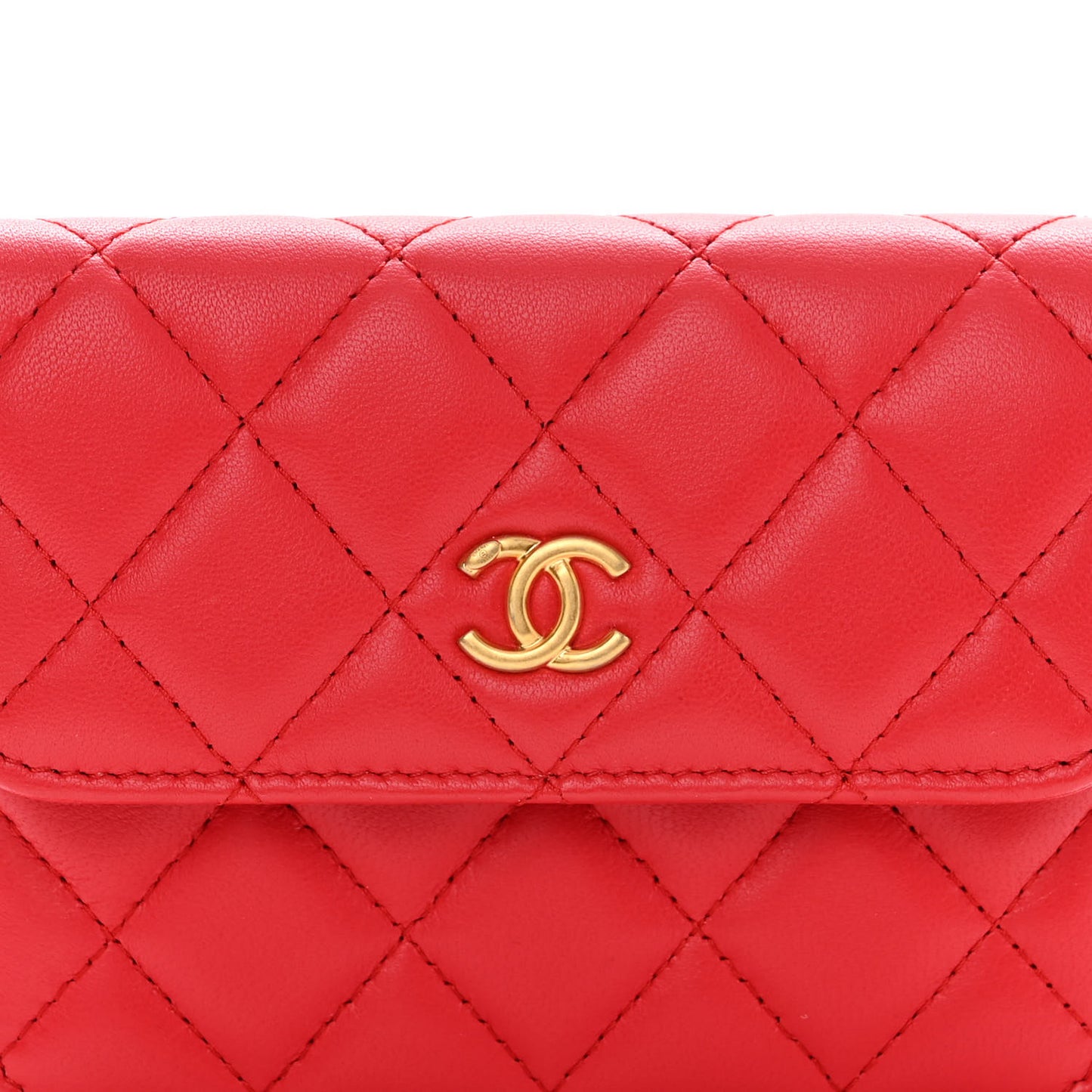 Lambskin Quilted Pearl Crush Clutch With Chain Red
