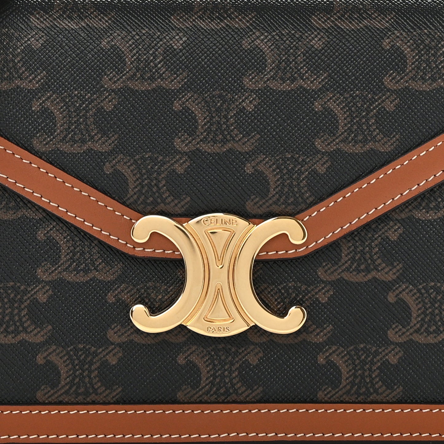 Triomphe Canvas Calfskin Margo Wallet on Chain Tan