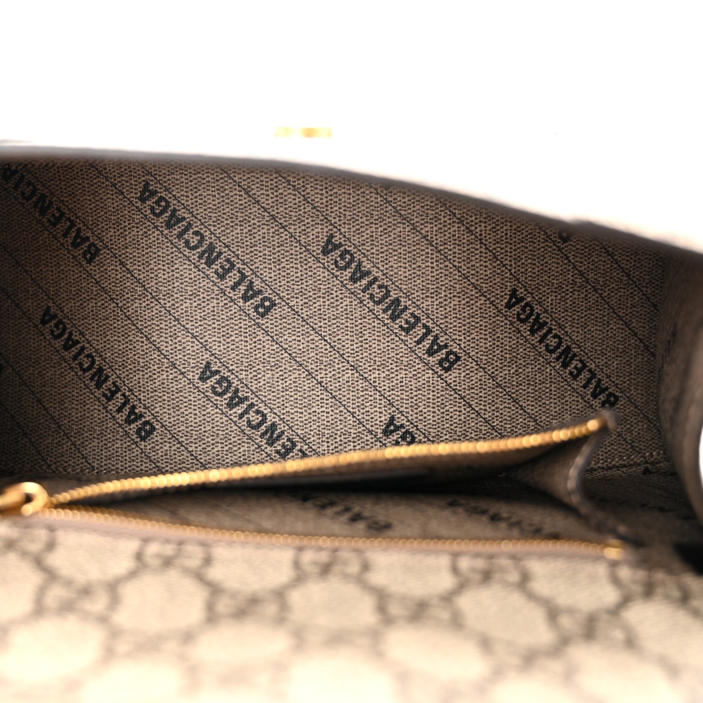 X GUCCI GG Supreme Monogram Small Hourglass Top Handle Bag Beige Ebony