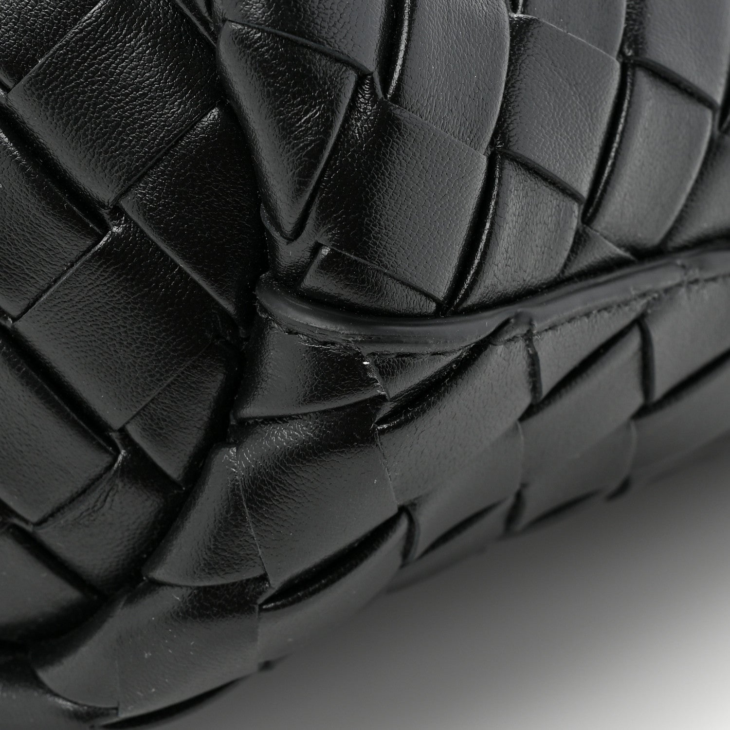 Bottega Veneta Calfskin Intrecciato Picnic Black 13 of 13