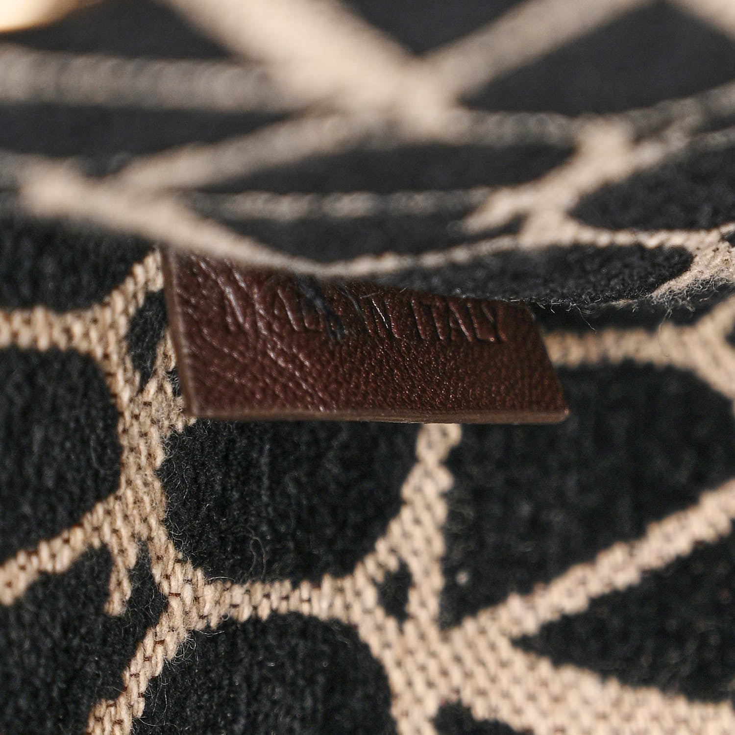 Valentino Garavani Toile Iconographe Goatskin Le Troisieme Shopping Bag Naturale Black Fondant 9 of 17