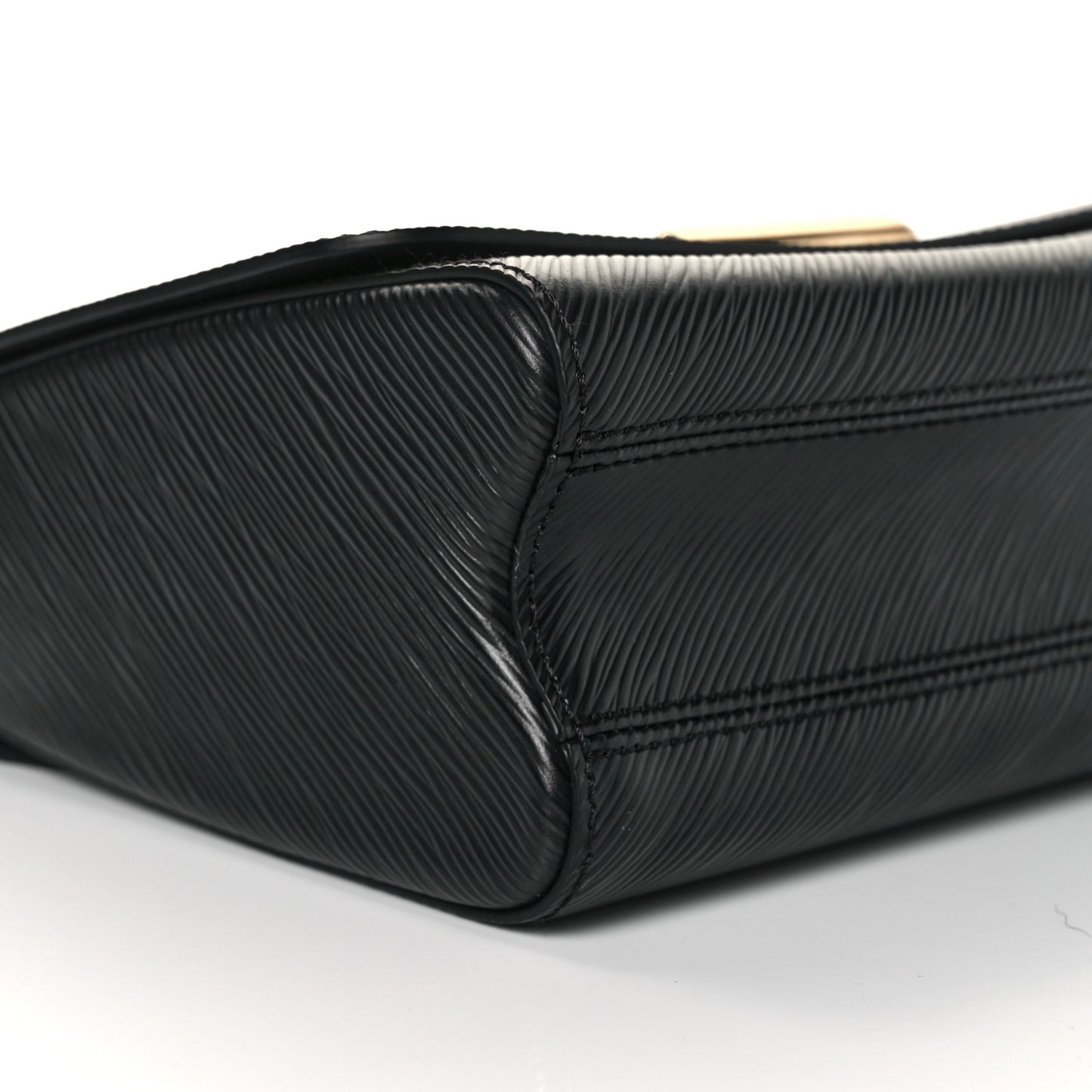 Epi Twist Shoulder Bag MM Black