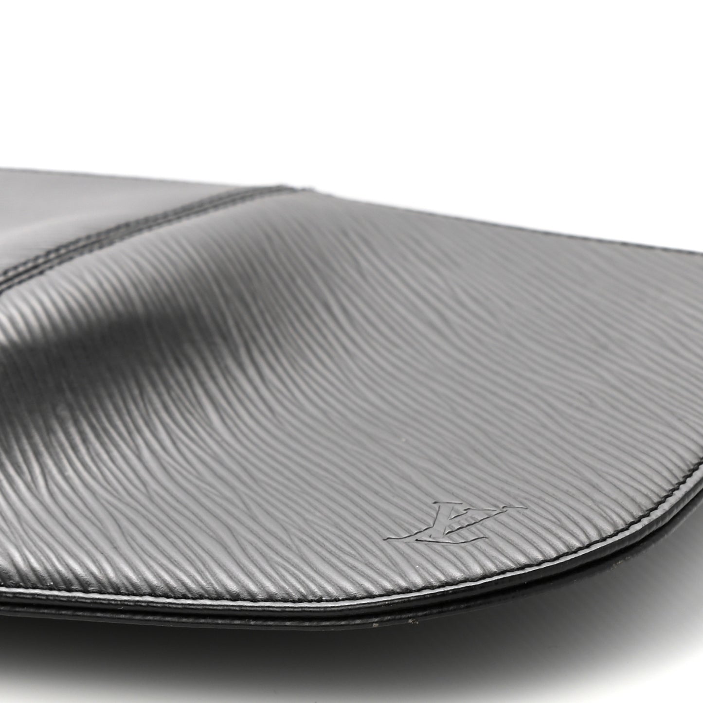 Epi Demi Lune Pochette Black