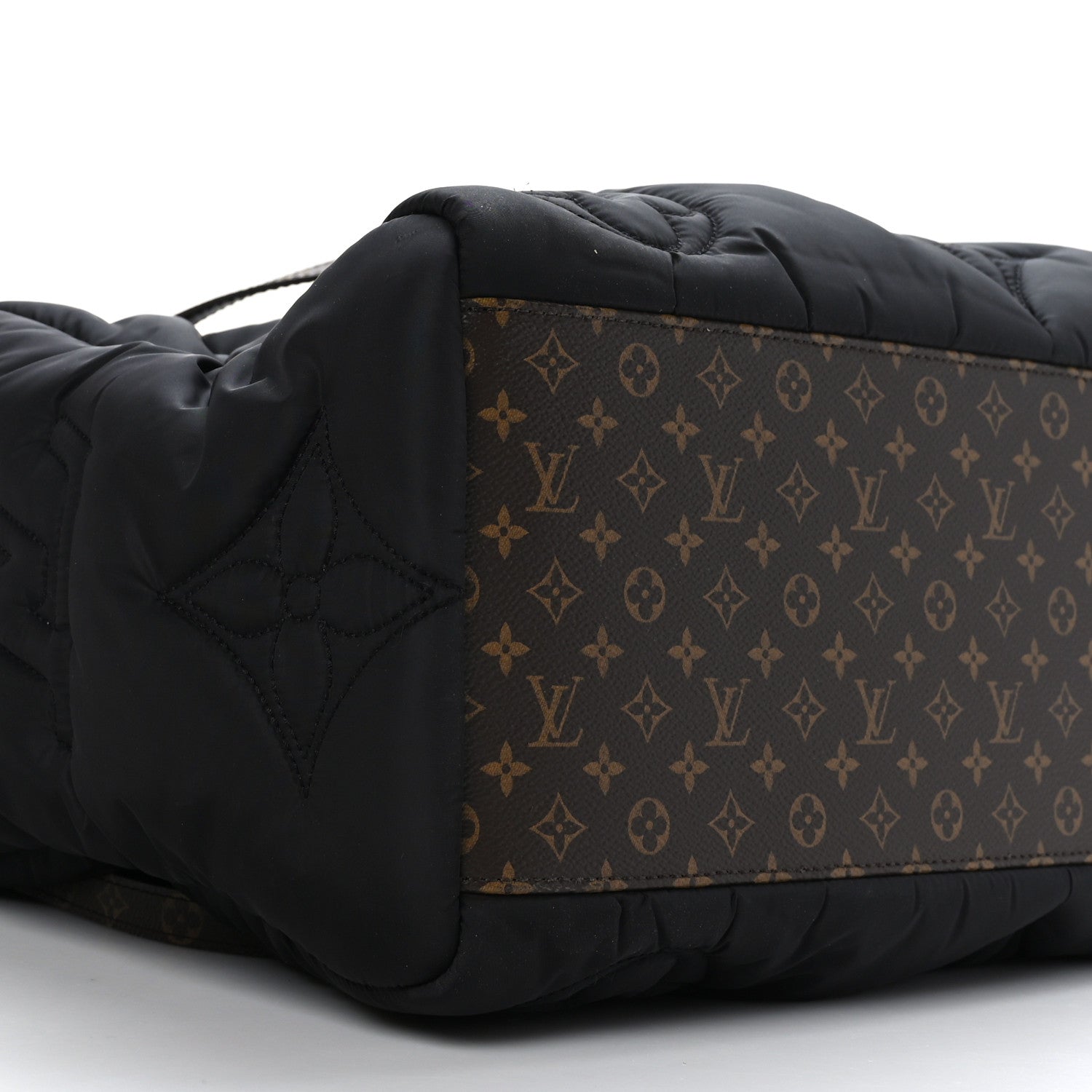 Louis Vuitton Econyl Monogram Pillow Giant Onthego GM Black 7 of 8
